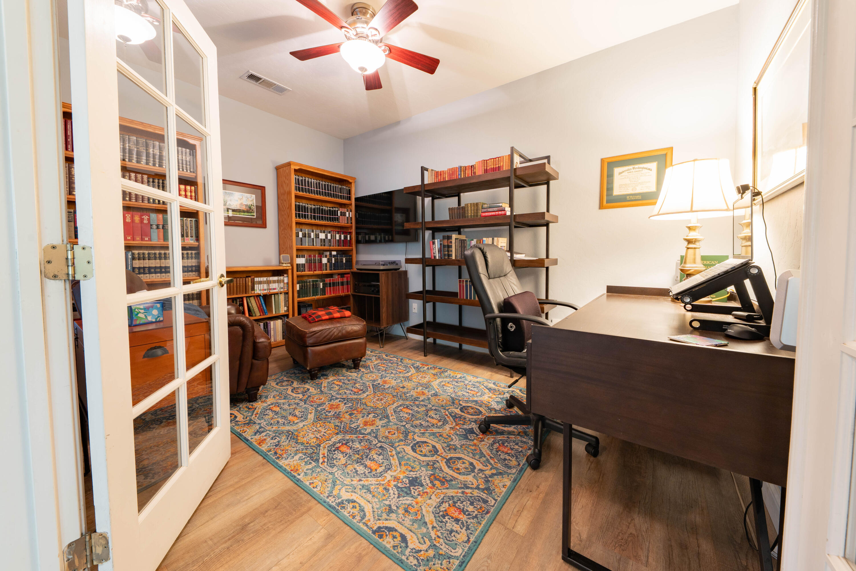 1405 Cortese St, Tulare, CA 93274