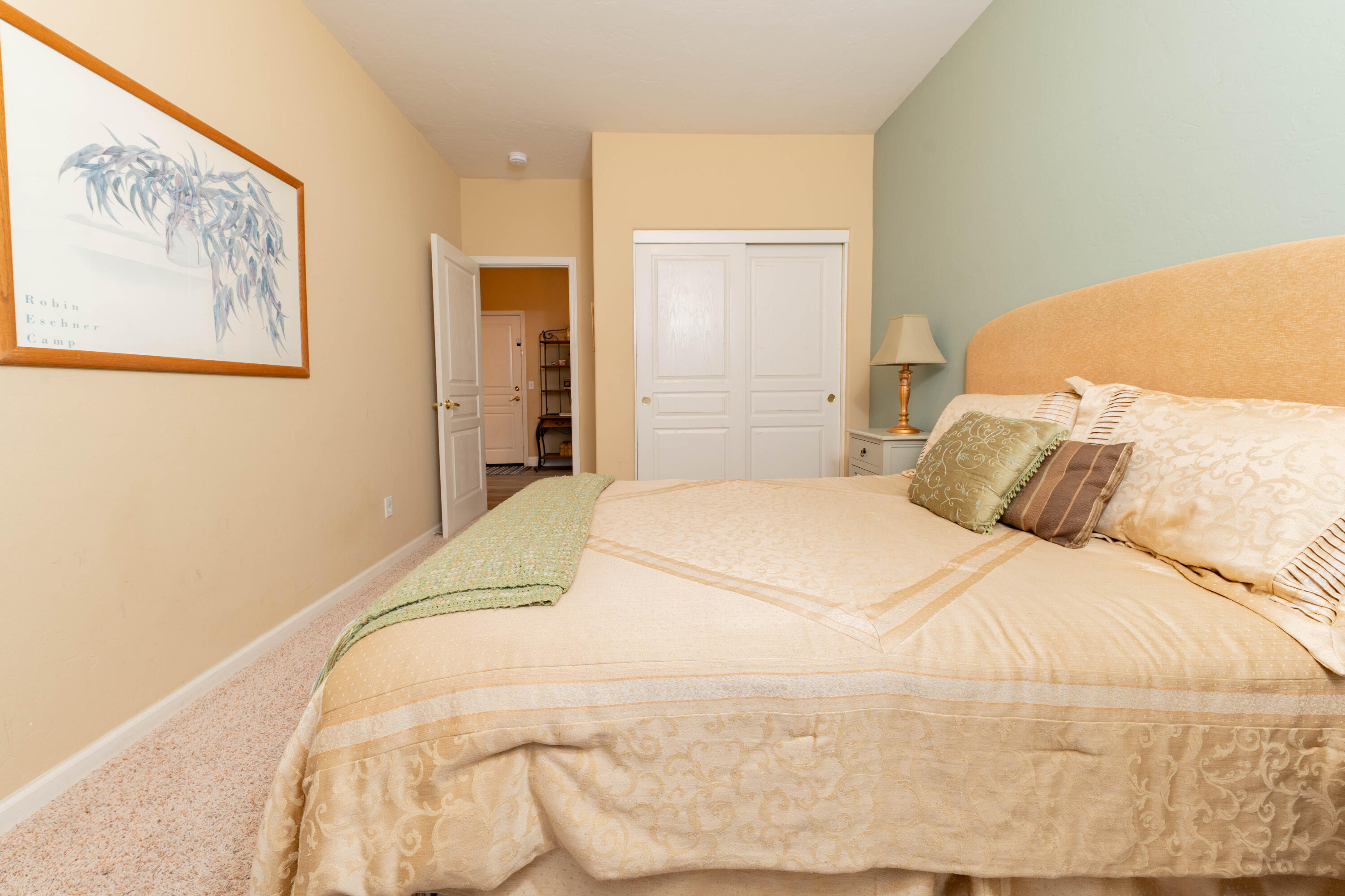 1405 Cortese St, Tulare, CA 93274