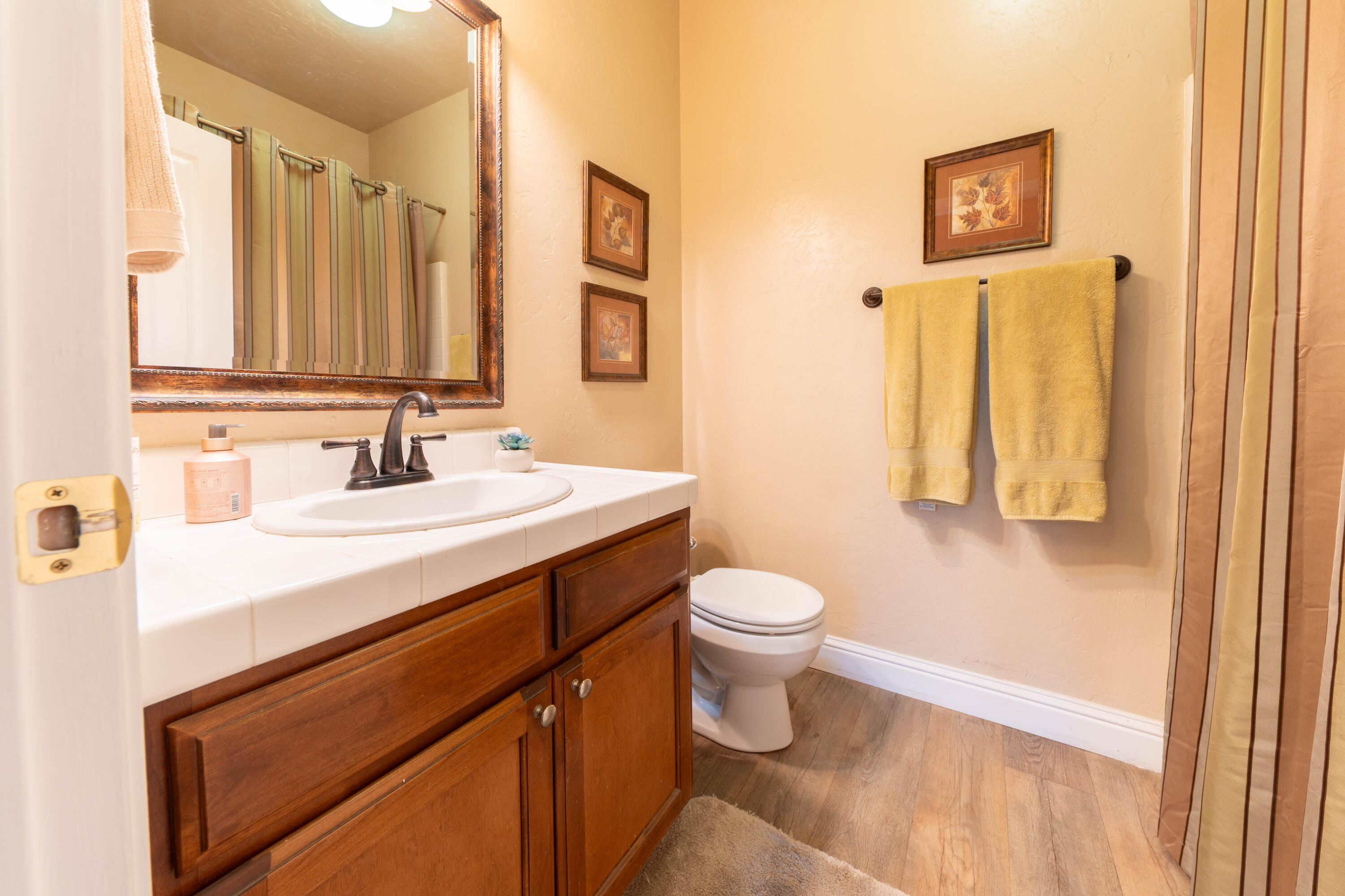 1405 Cortese St, Tulare, CA 93274