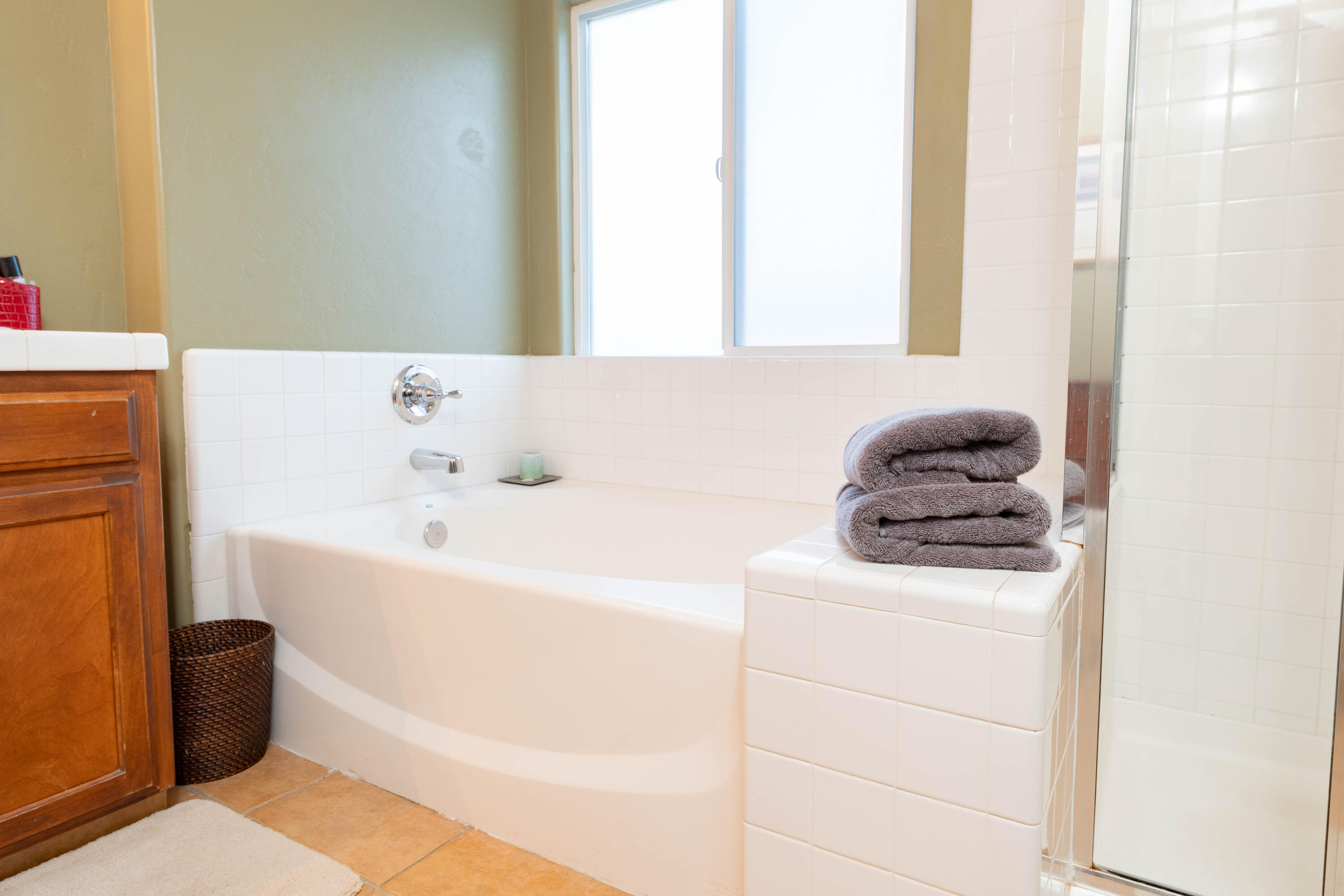 1405 Cortese St, Tulare, CA 93274