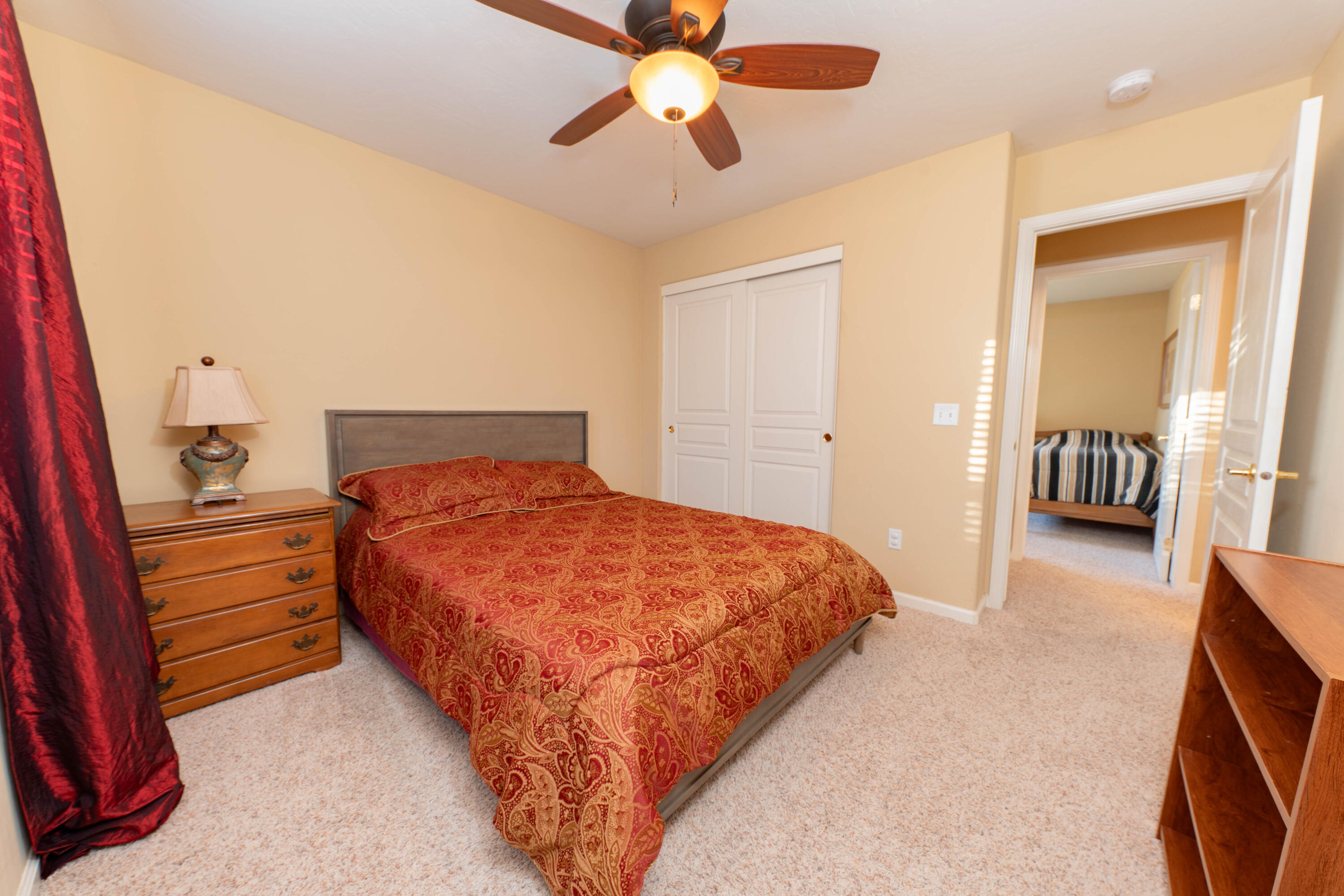 1405 Cortese St, Tulare, CA 93274