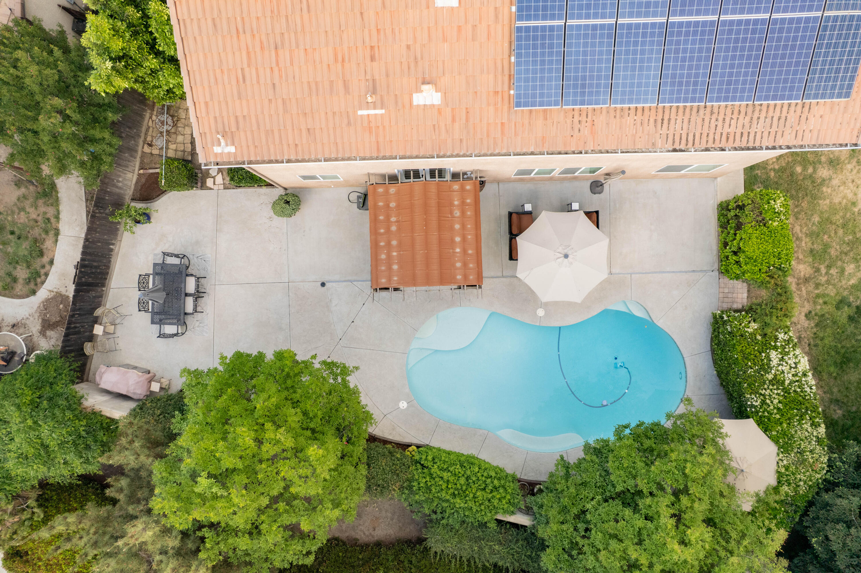 1405 Cortese St, Tulare, CA 93274