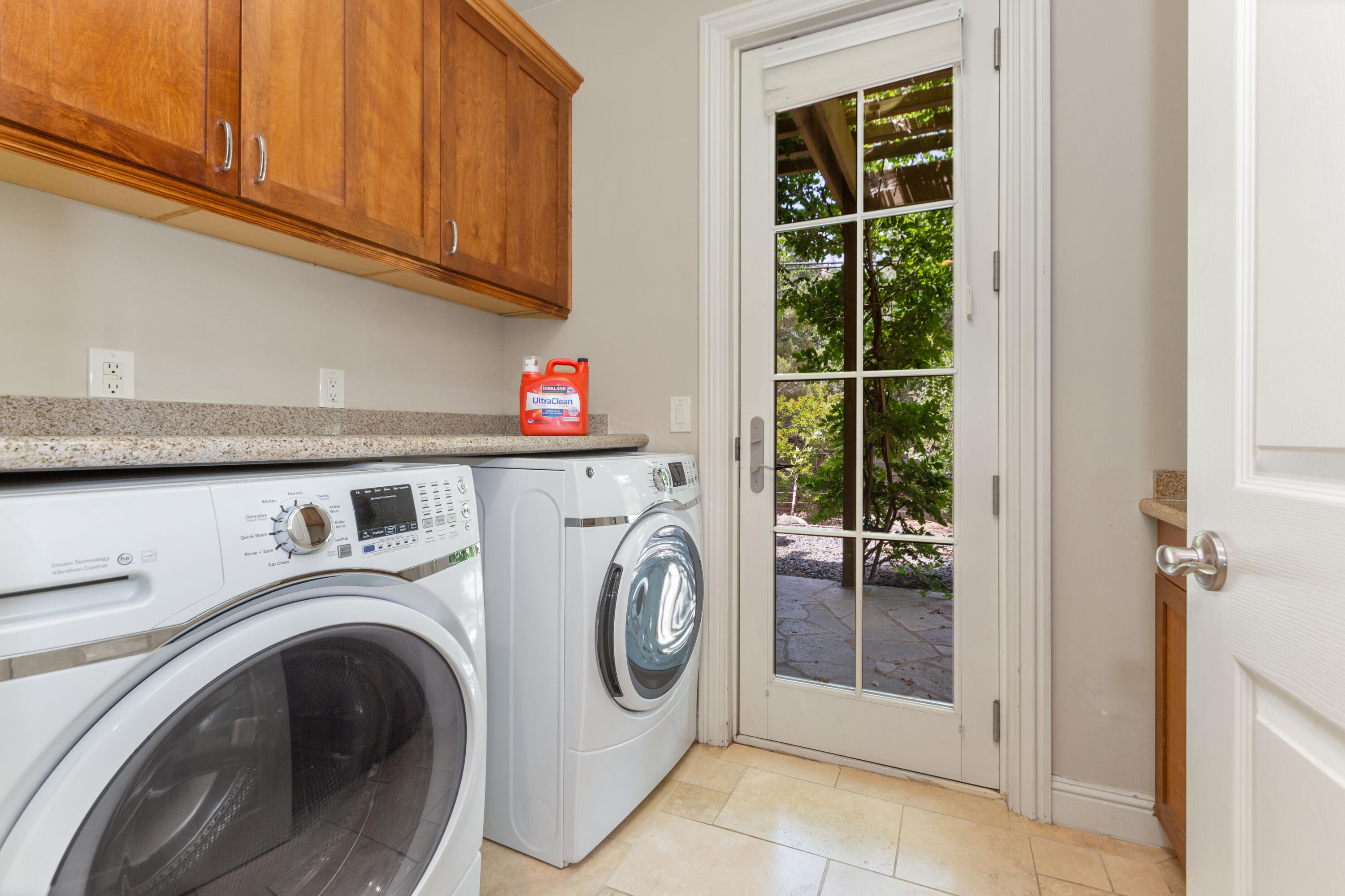 42000 N Fork Dr, Three Rivers, CA 93271