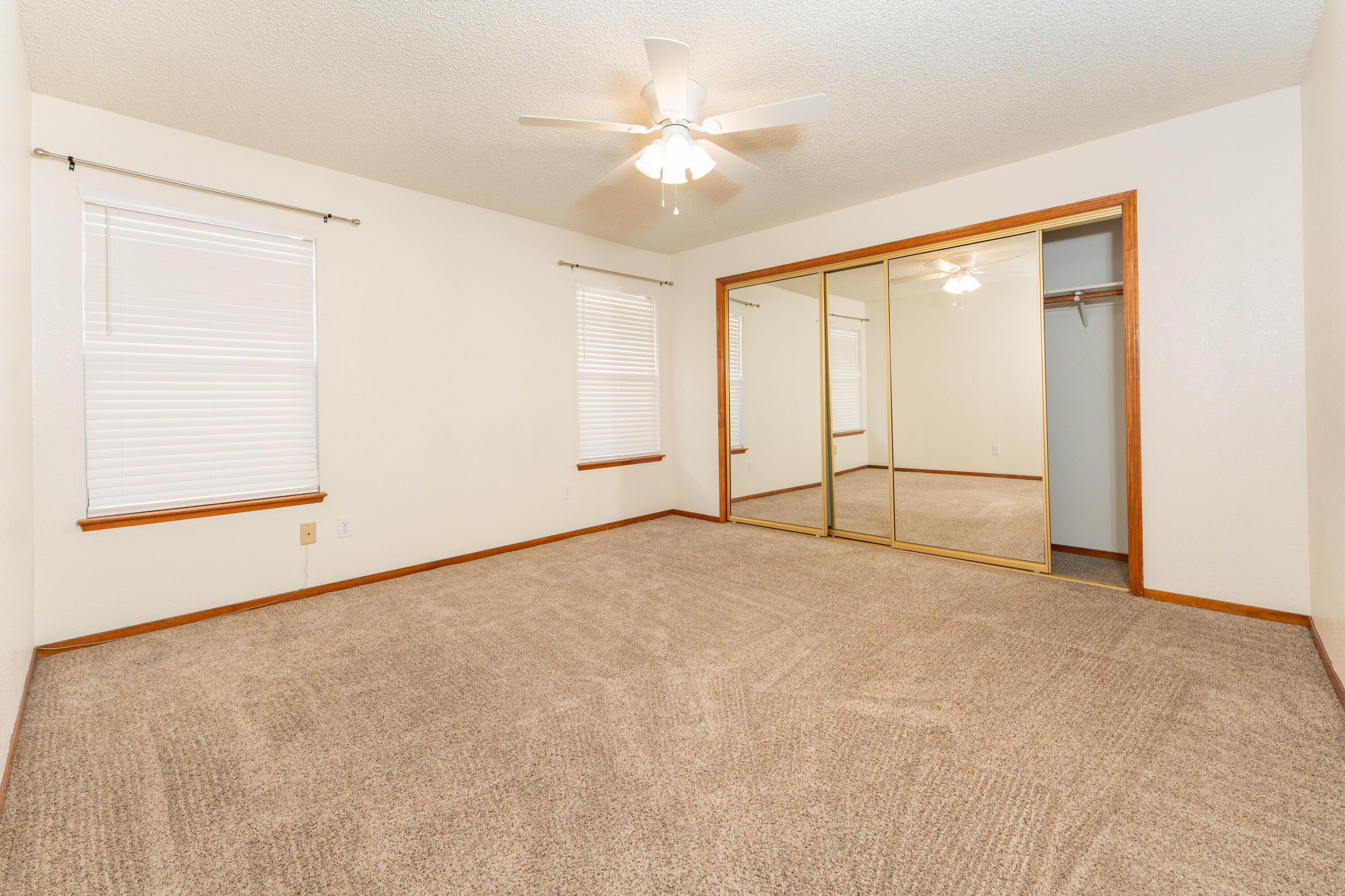 1860 W Fairhaven Ave, Porterville, CA 93257