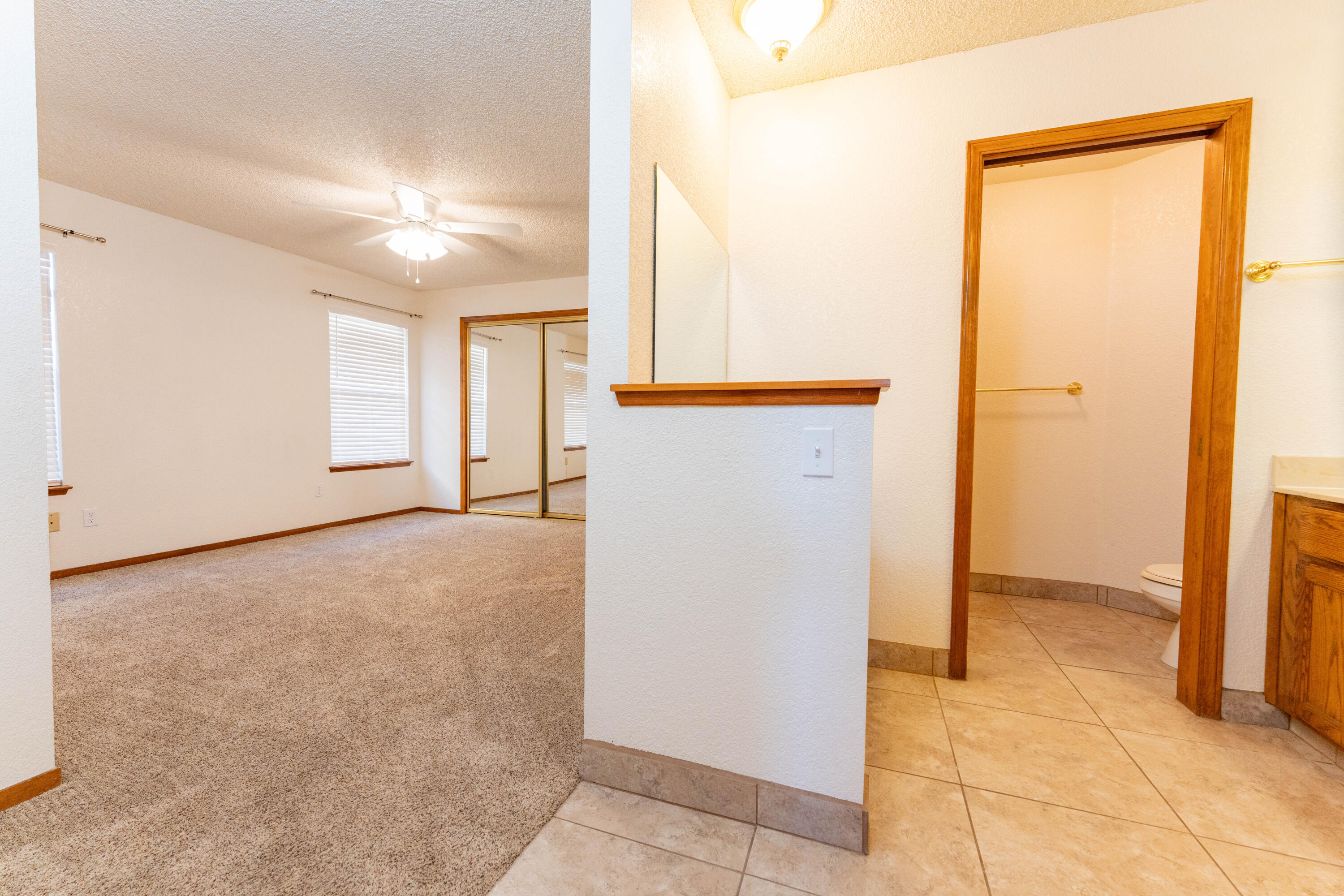 1860 W Fairhaven Ave, Porterville, CA 93257