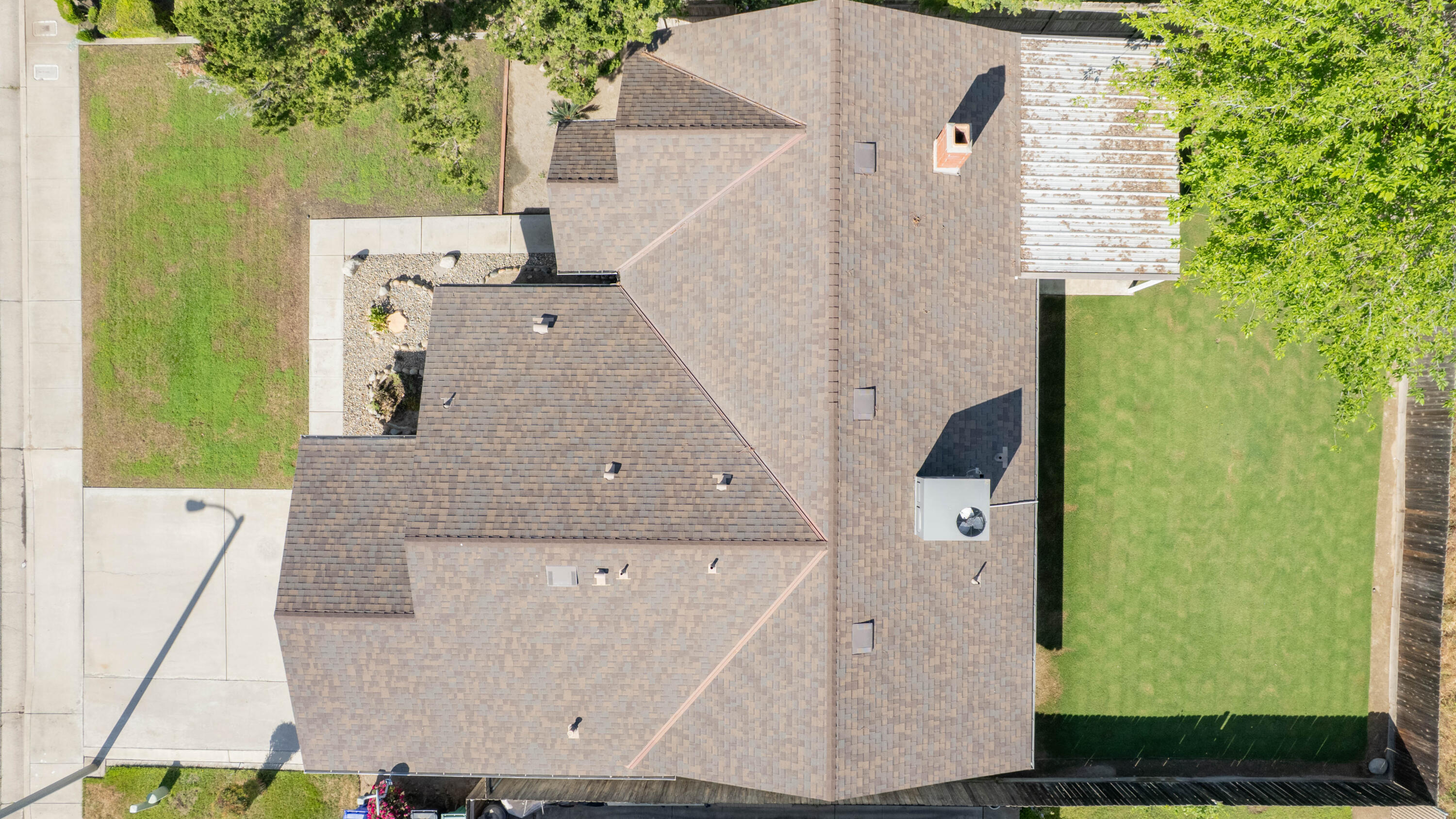 1860 W Fairhaven Ave, Porterville, CA 93257