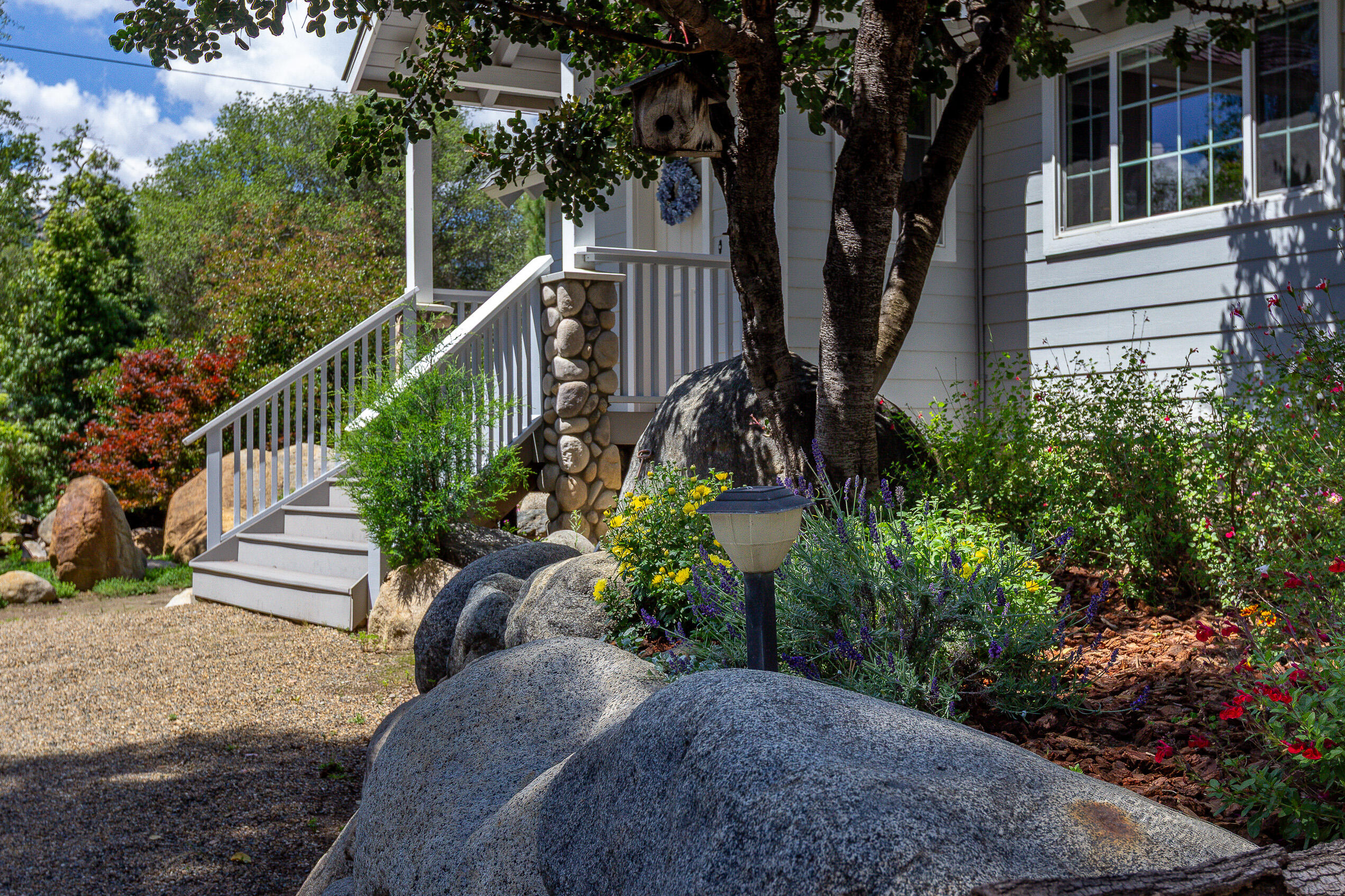 42695 42695 Sierra Drive, Three Rivers, CA 93271