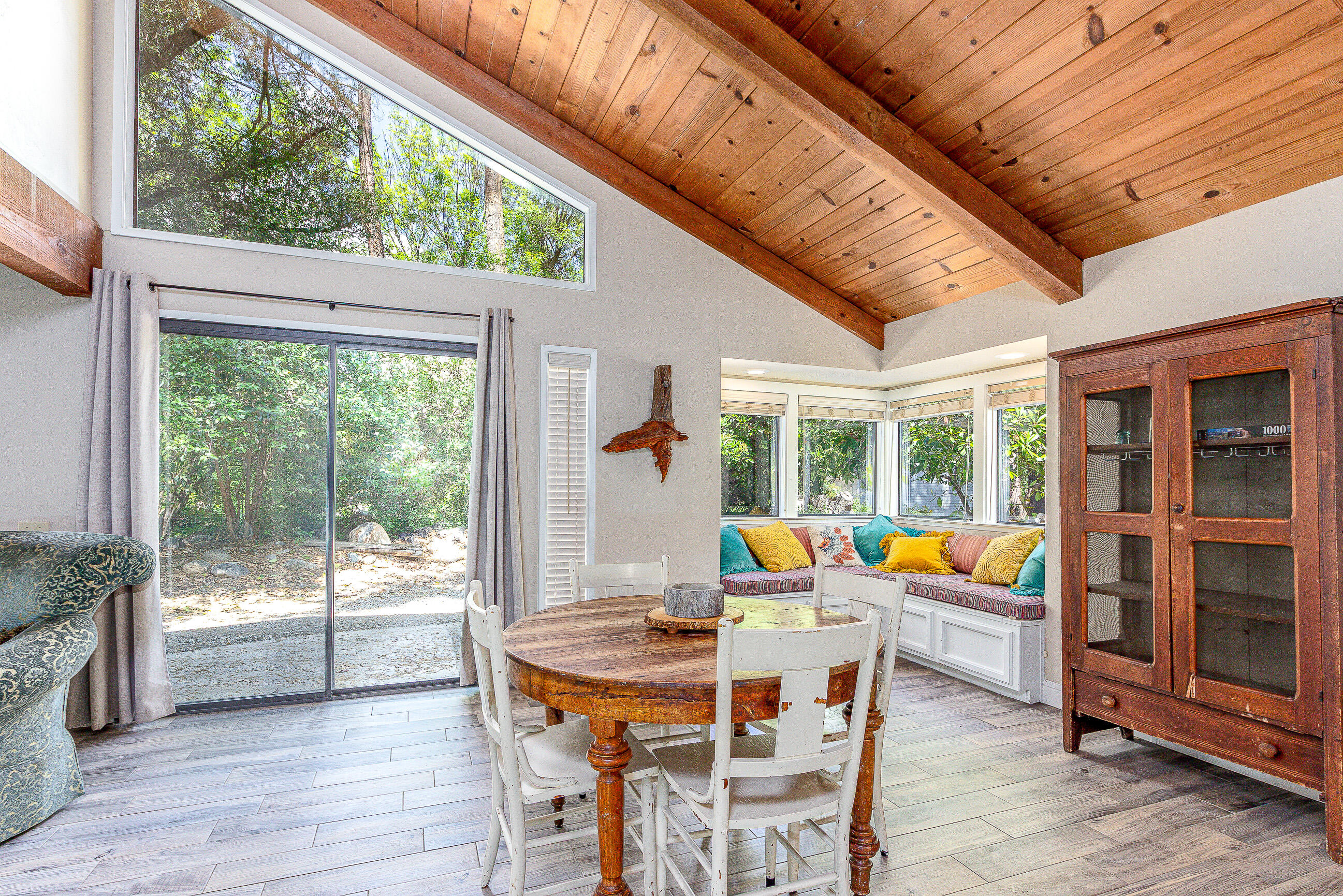 42695 42695 Sierra Drive, Three Rivers, CA 93271