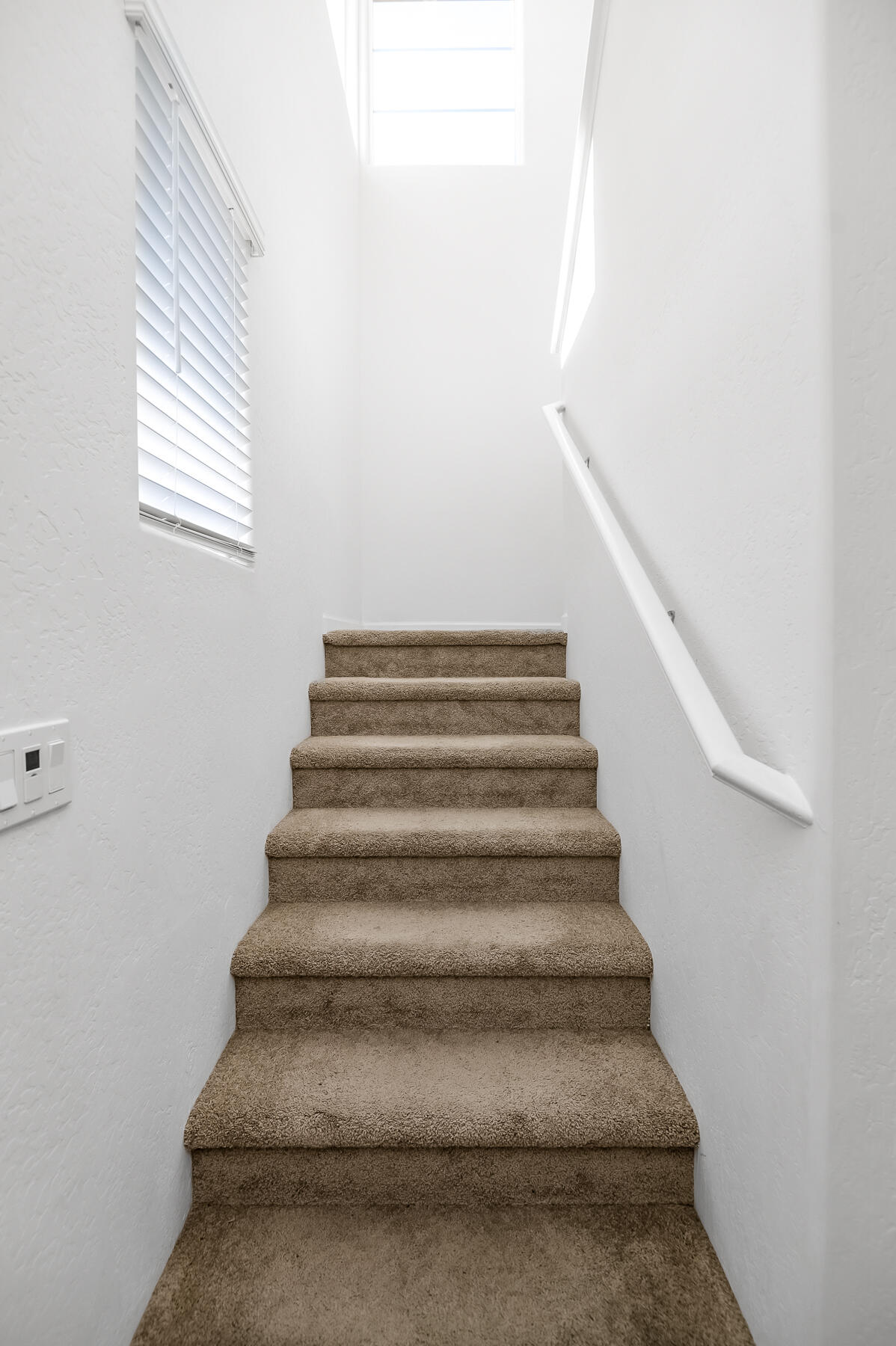 3049 N Dudley St, Visalia, CA 93291