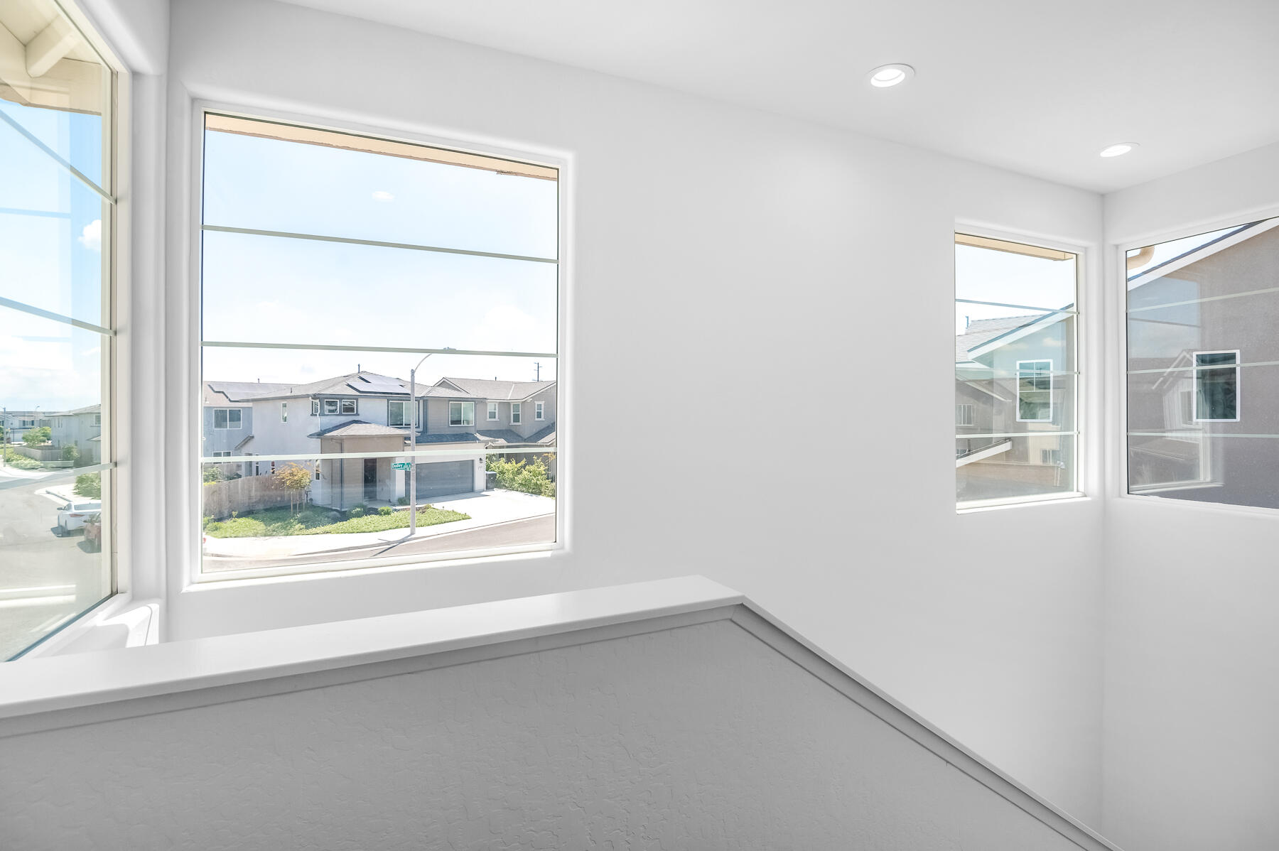 3049 N Dudley St, Visalia, CA 93291