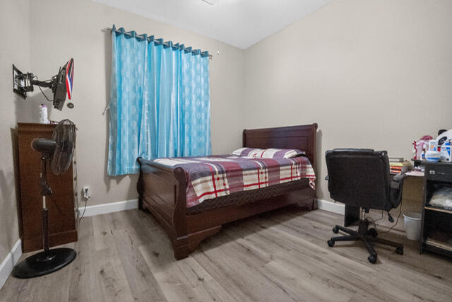 1983 Malvasia Ct, Tulare, CA 93274