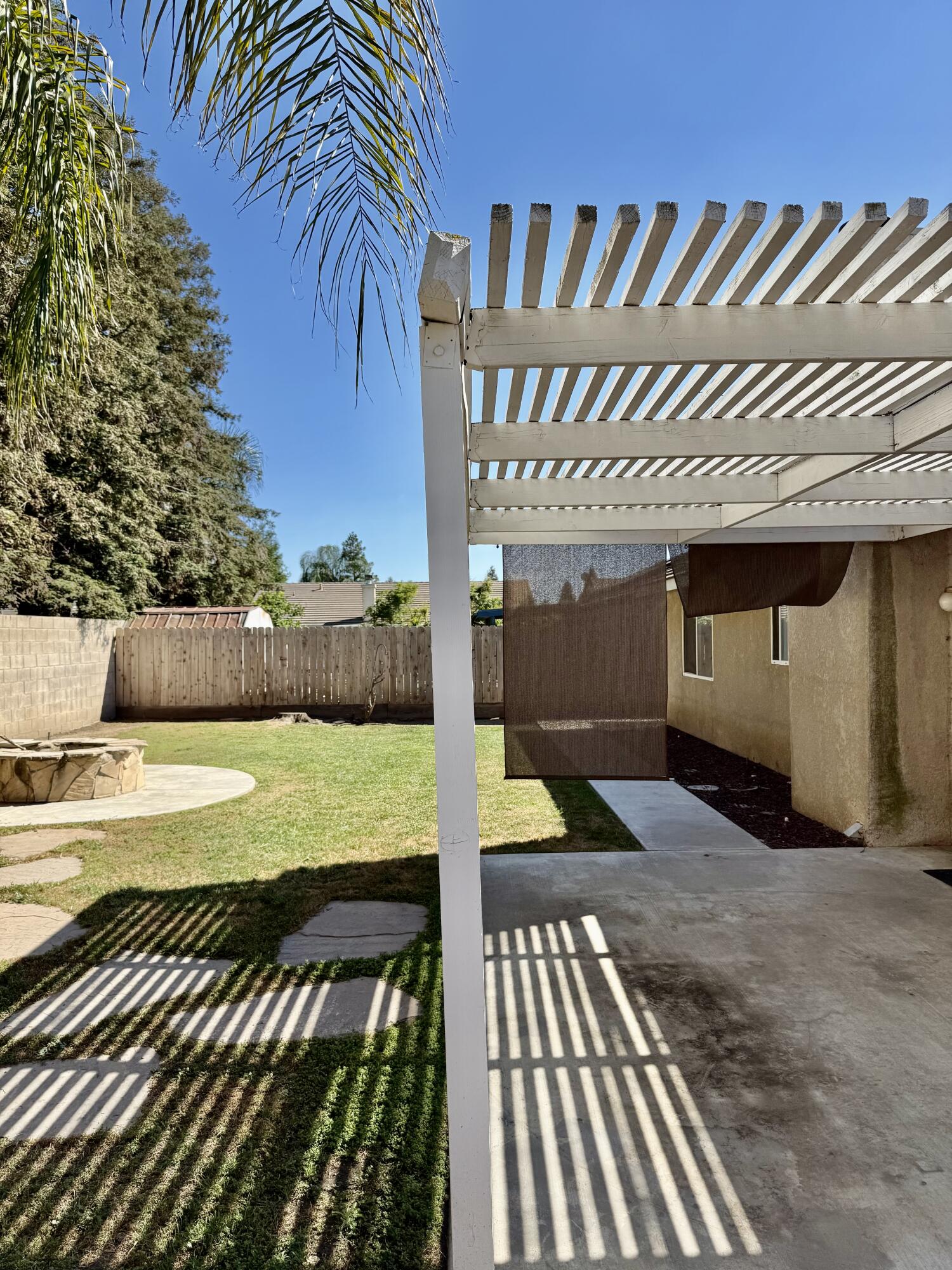 2144 S Virmargo St, Visalia, CA 93292