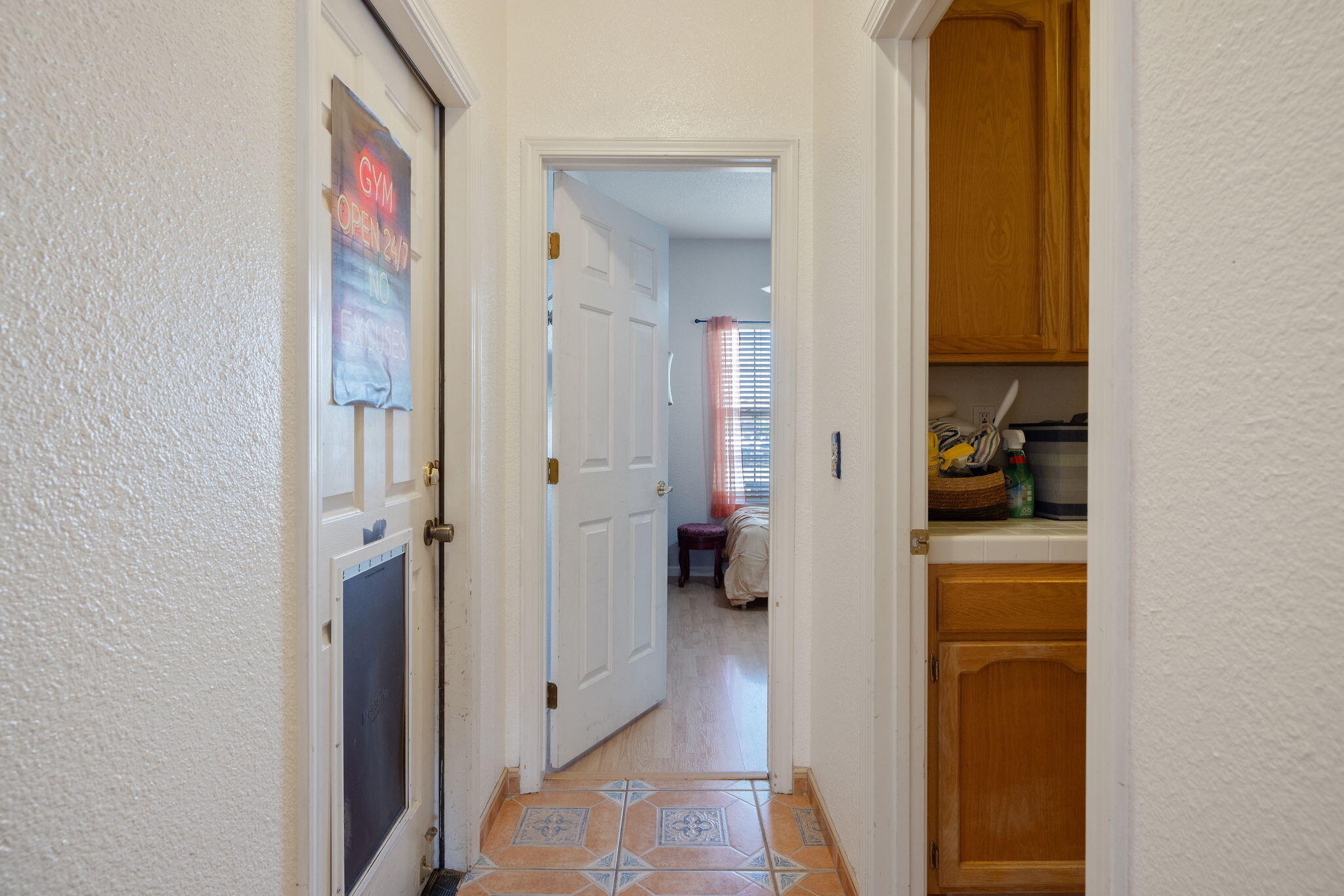 3605 E School Ct, Visalia, CA 93292