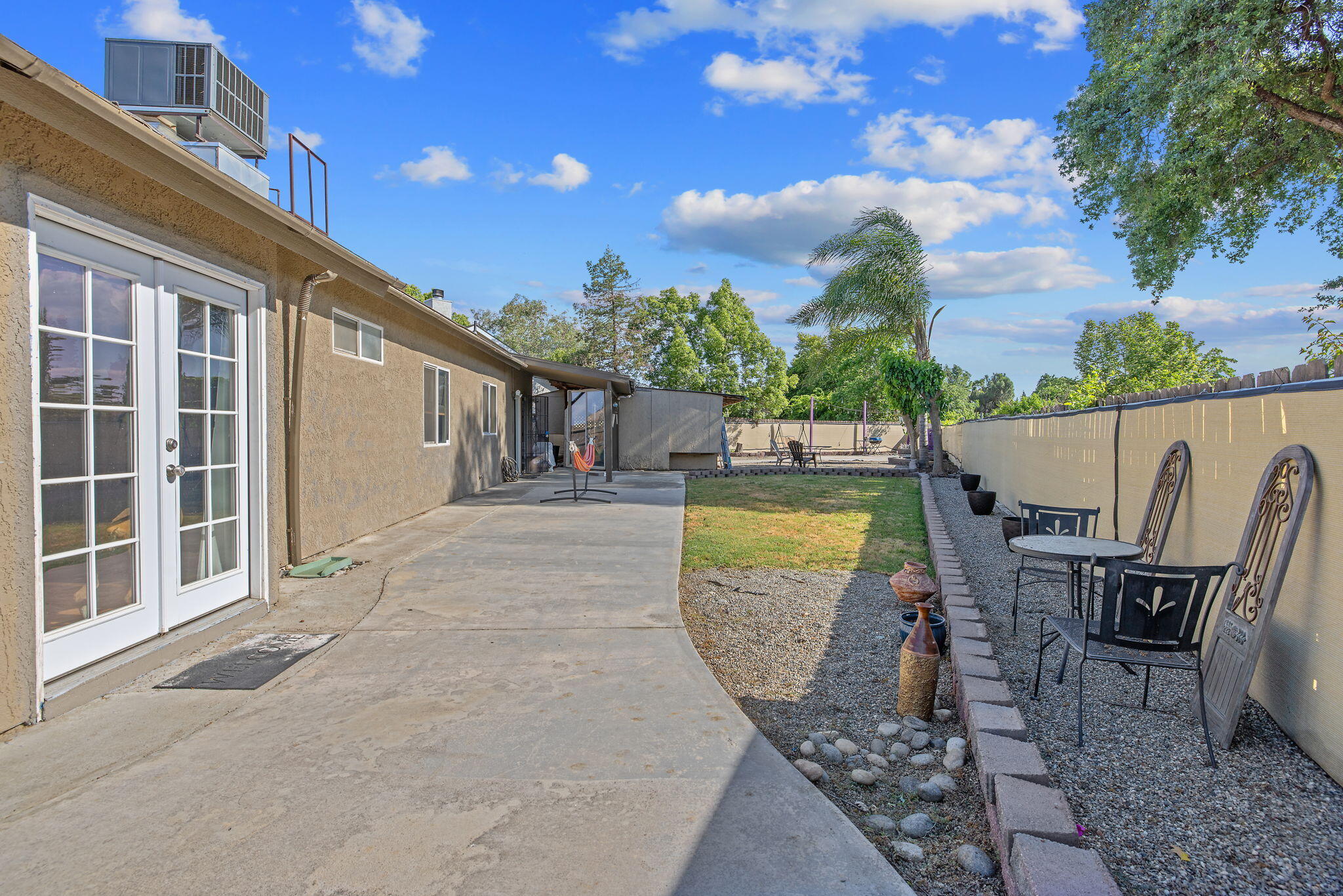 3605 E School Ct, Visalia, CA 93292