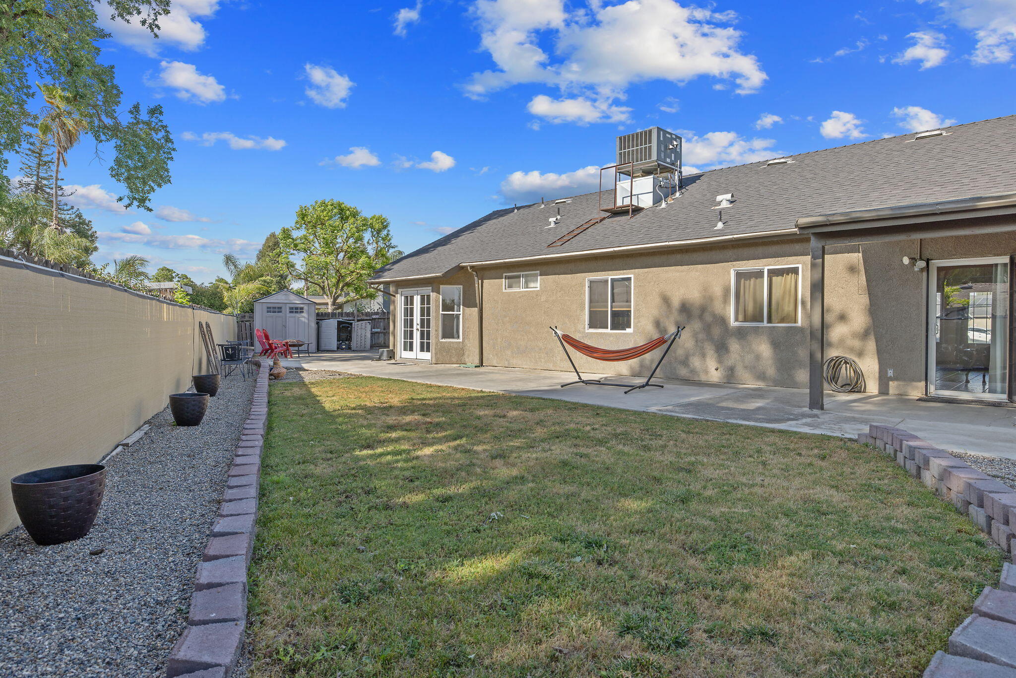 3605 E School Ct, Visalia, CA 93292