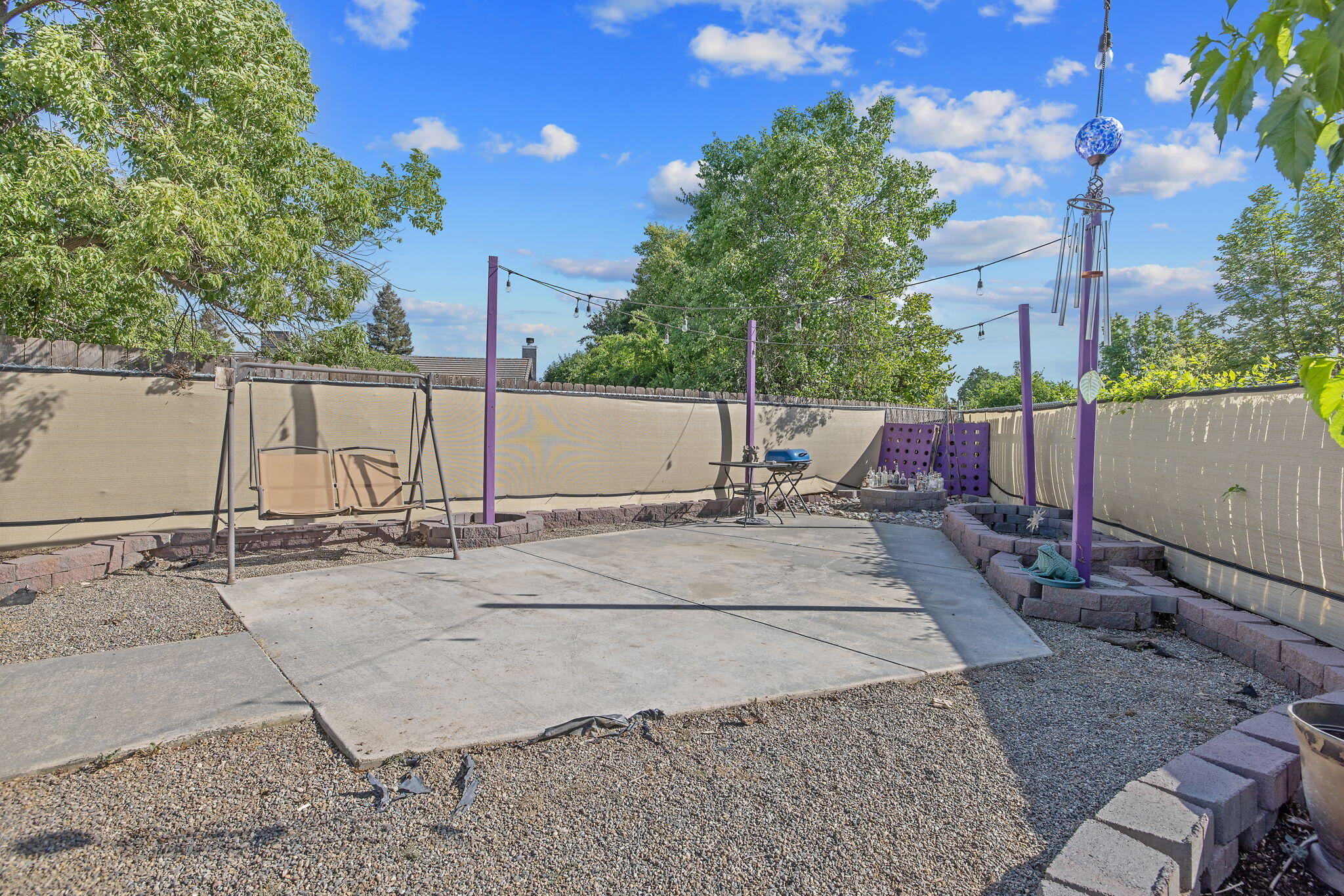 3605 E School Ct, Visalia, CA 93292