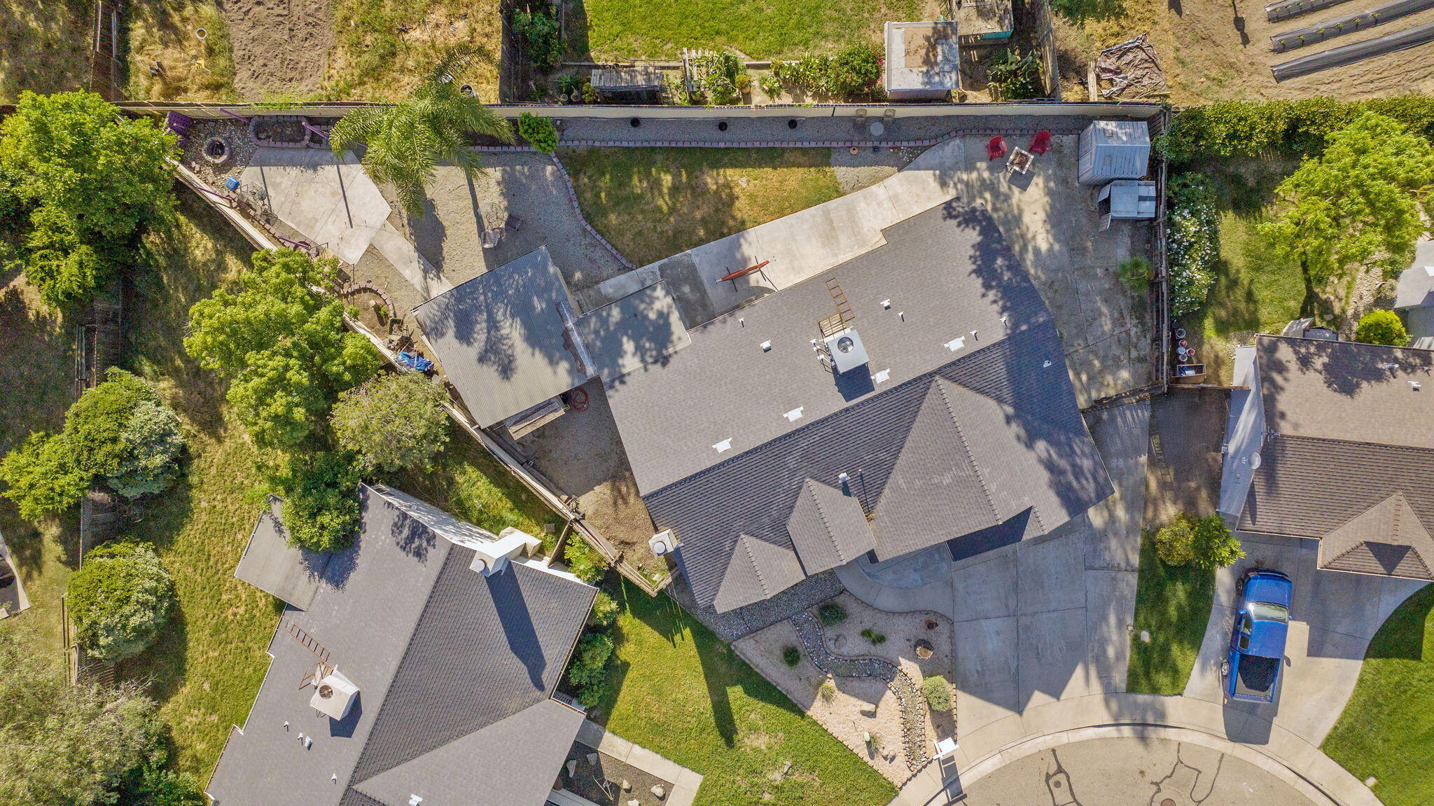 3605 E School Ct, Visalia, CA 93292