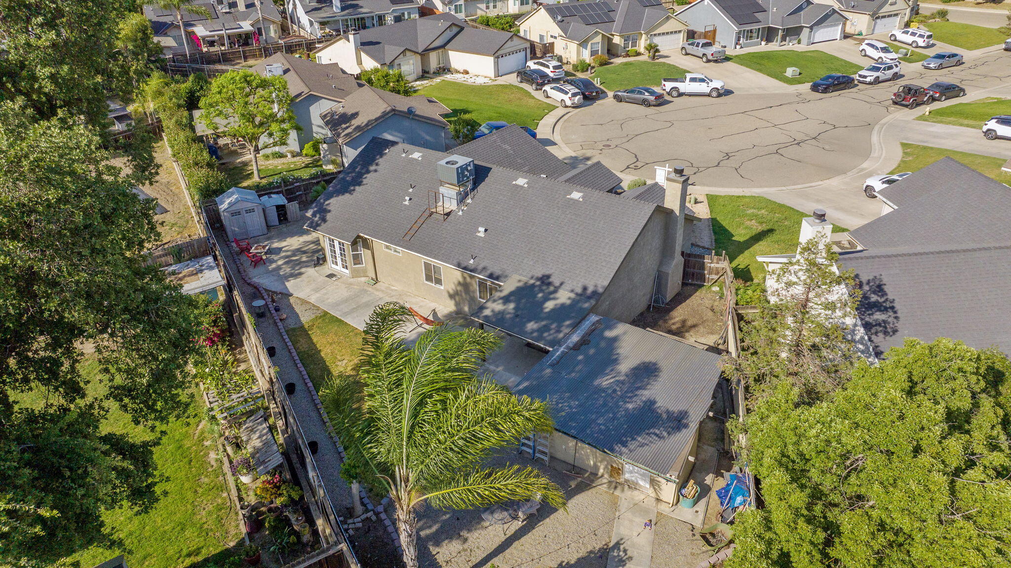 3605 E School Ct, Visalia, CA 93292