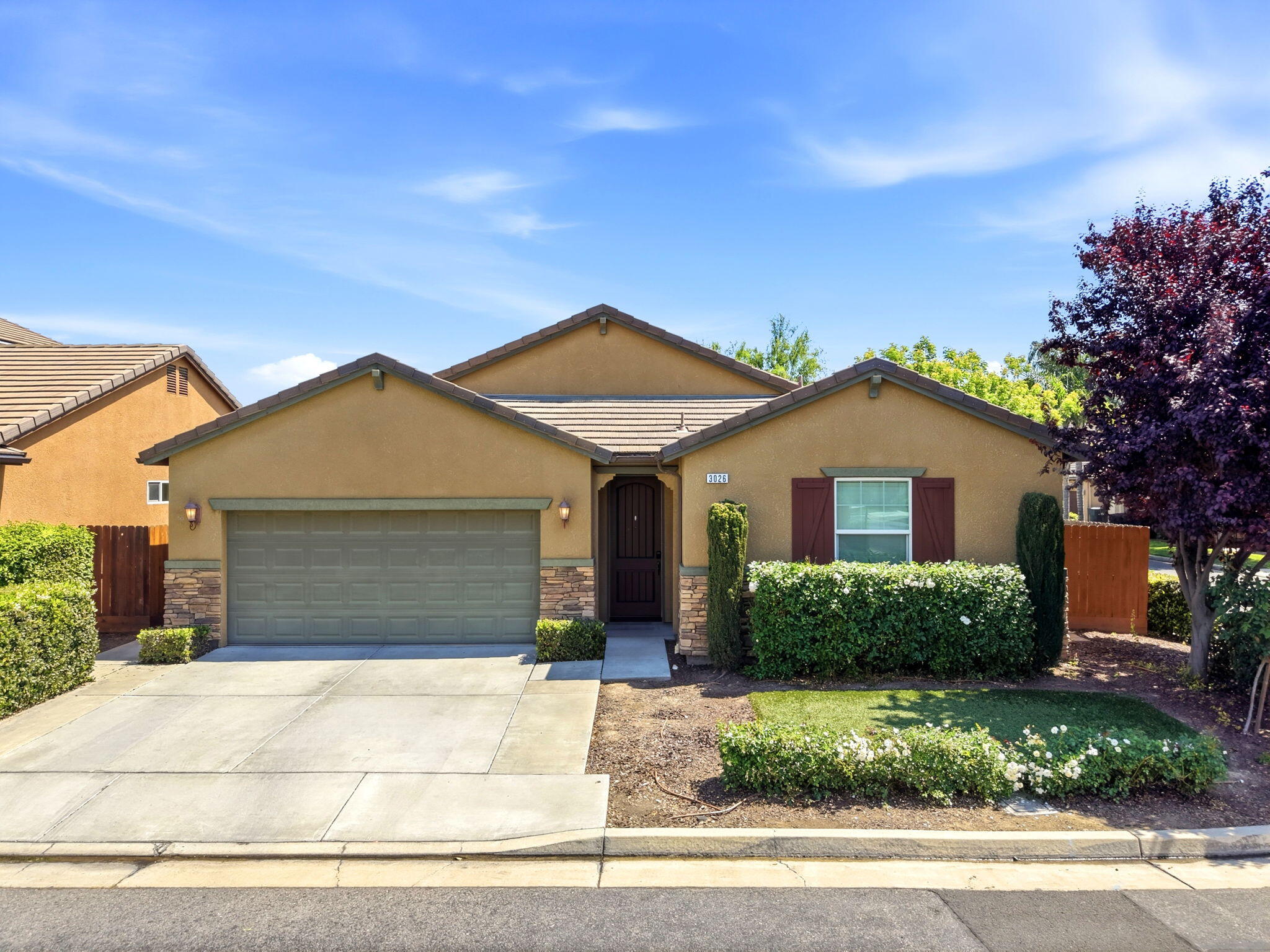 3026 Winslow St, Visalia, CA 93291