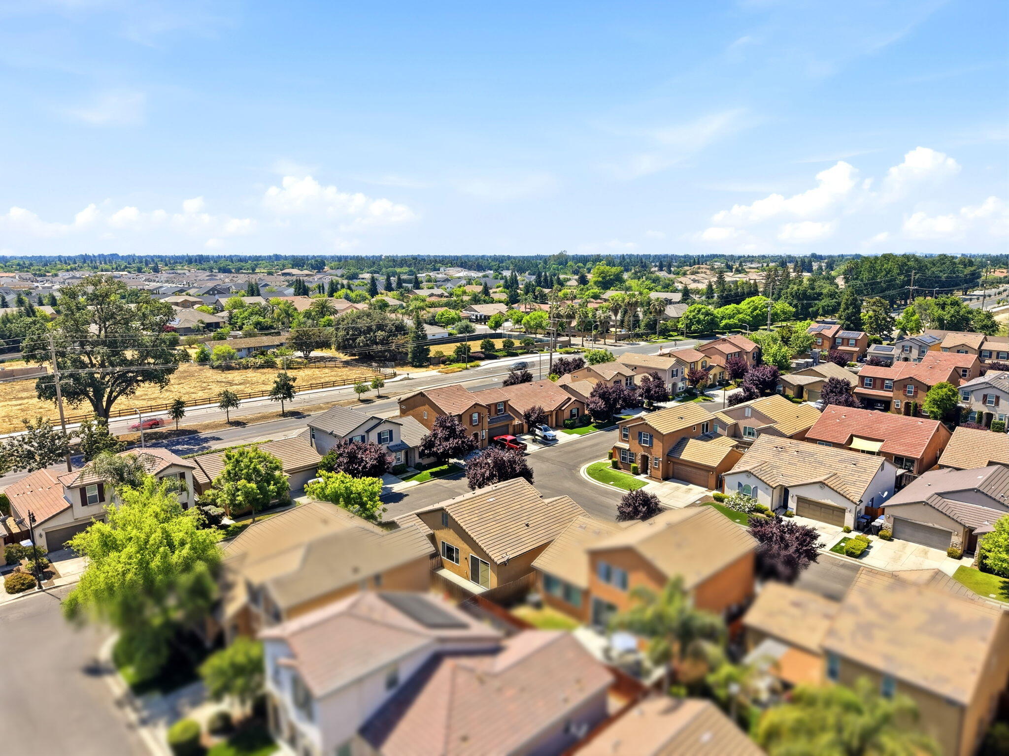 3026 Winslow St, Visalia, CA 93291