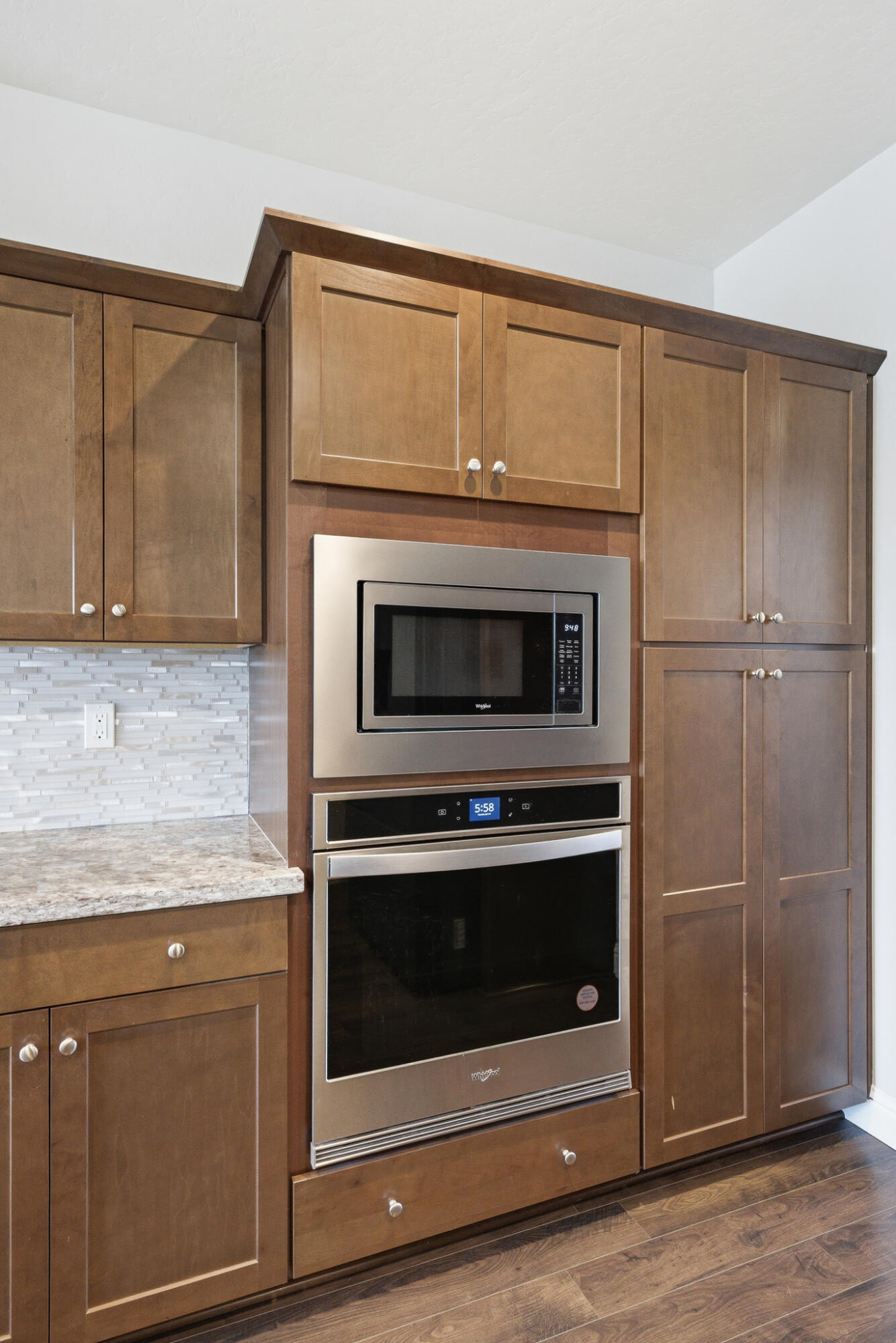 1621 W Sedona Ave, Visalia, CA 93291