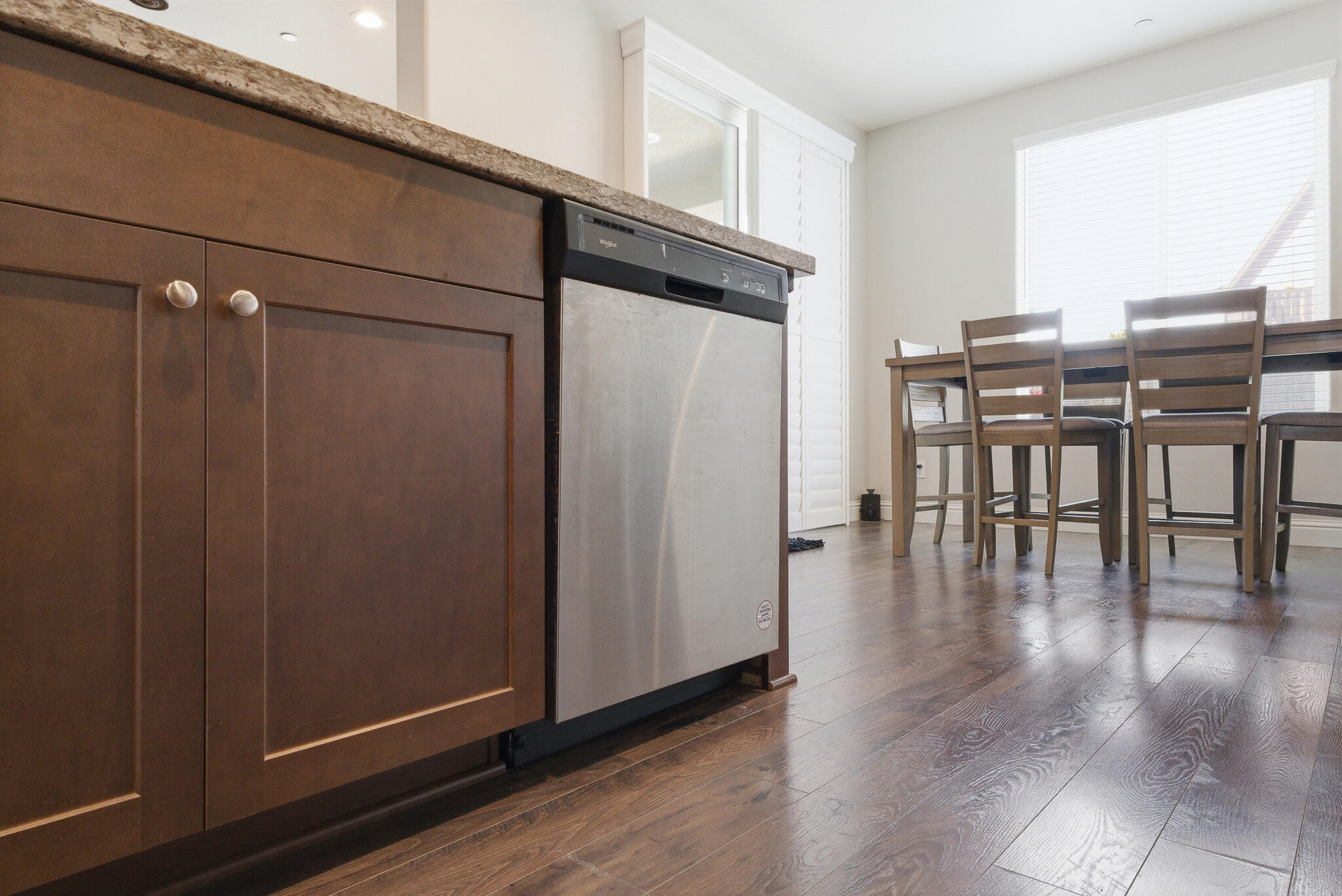 1621 W Sedona Ave, Visalia, CA 93291