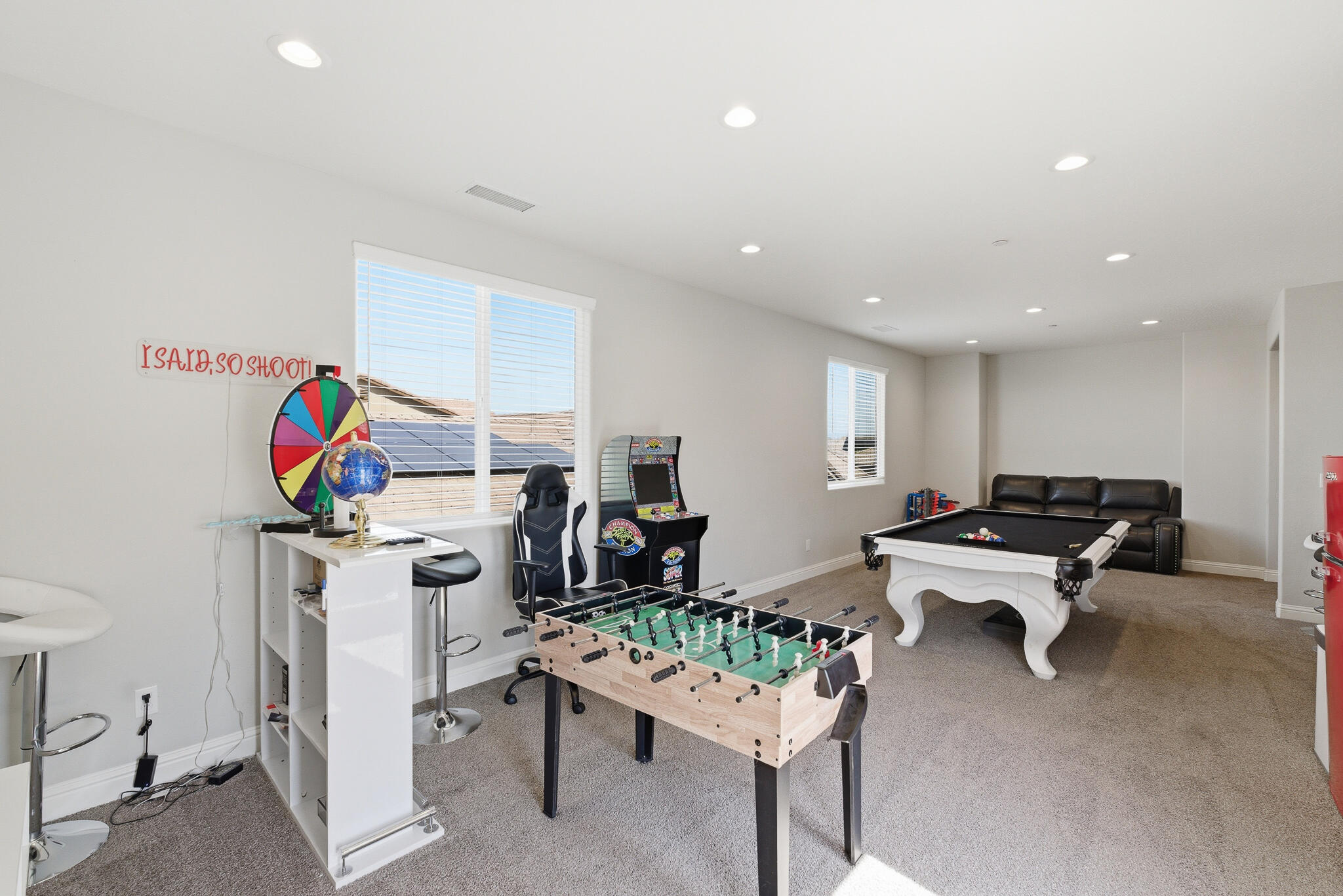 1621 W Sedona Ave, Visalia, CA 93291