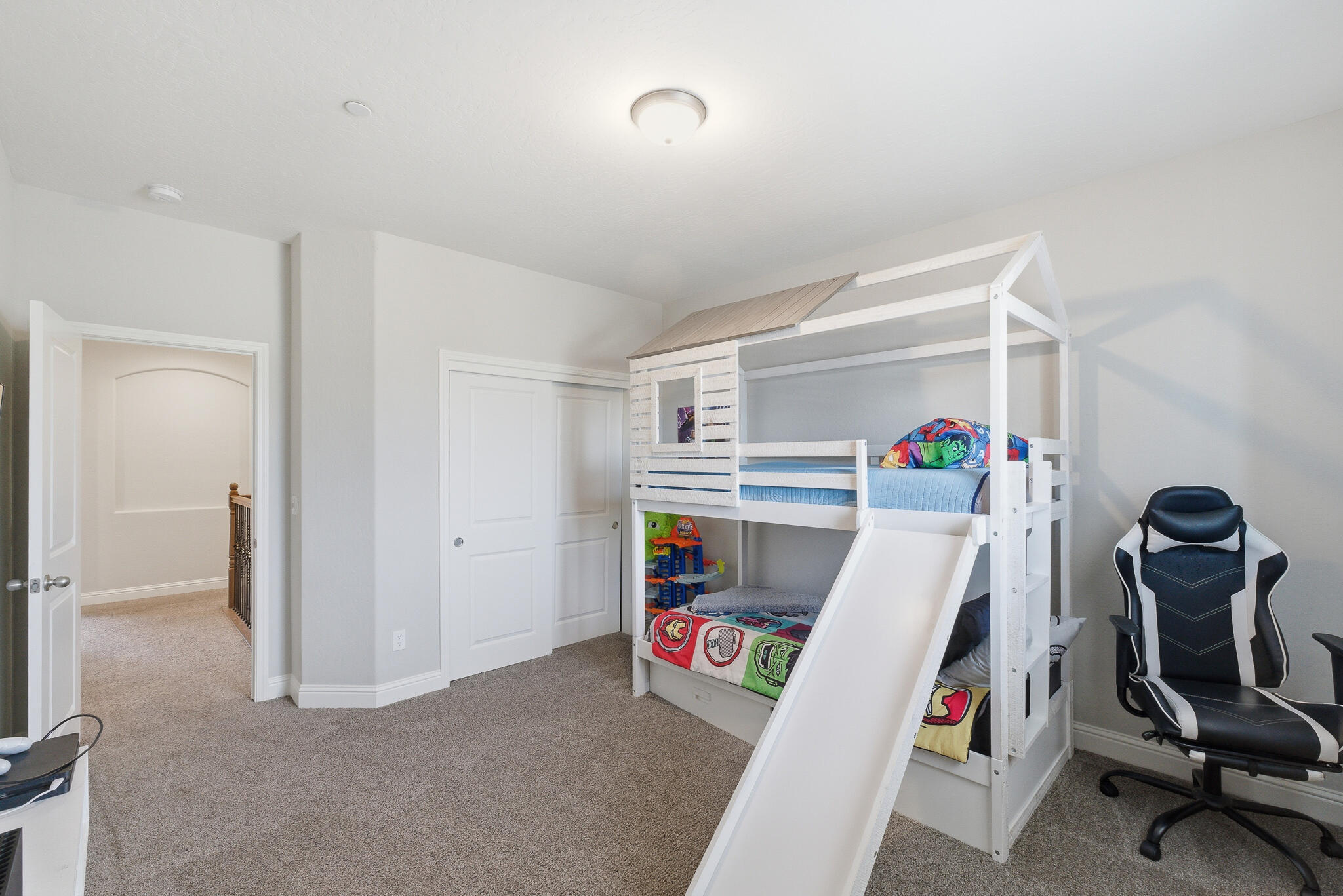 1621 W Sedona Ave, Visalia, CA 93291