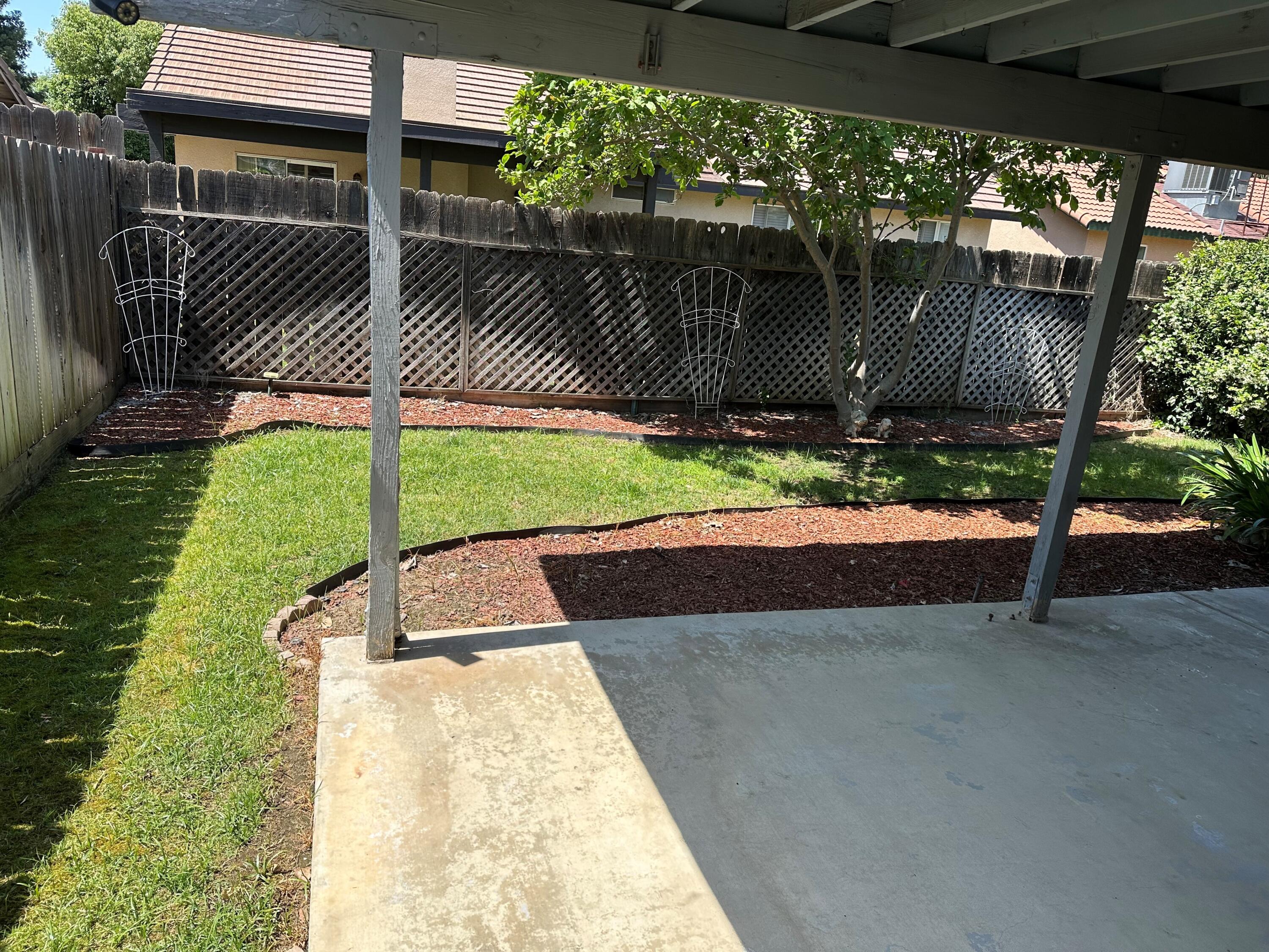 315 S Citrus Ct, Visalia, CA 93292