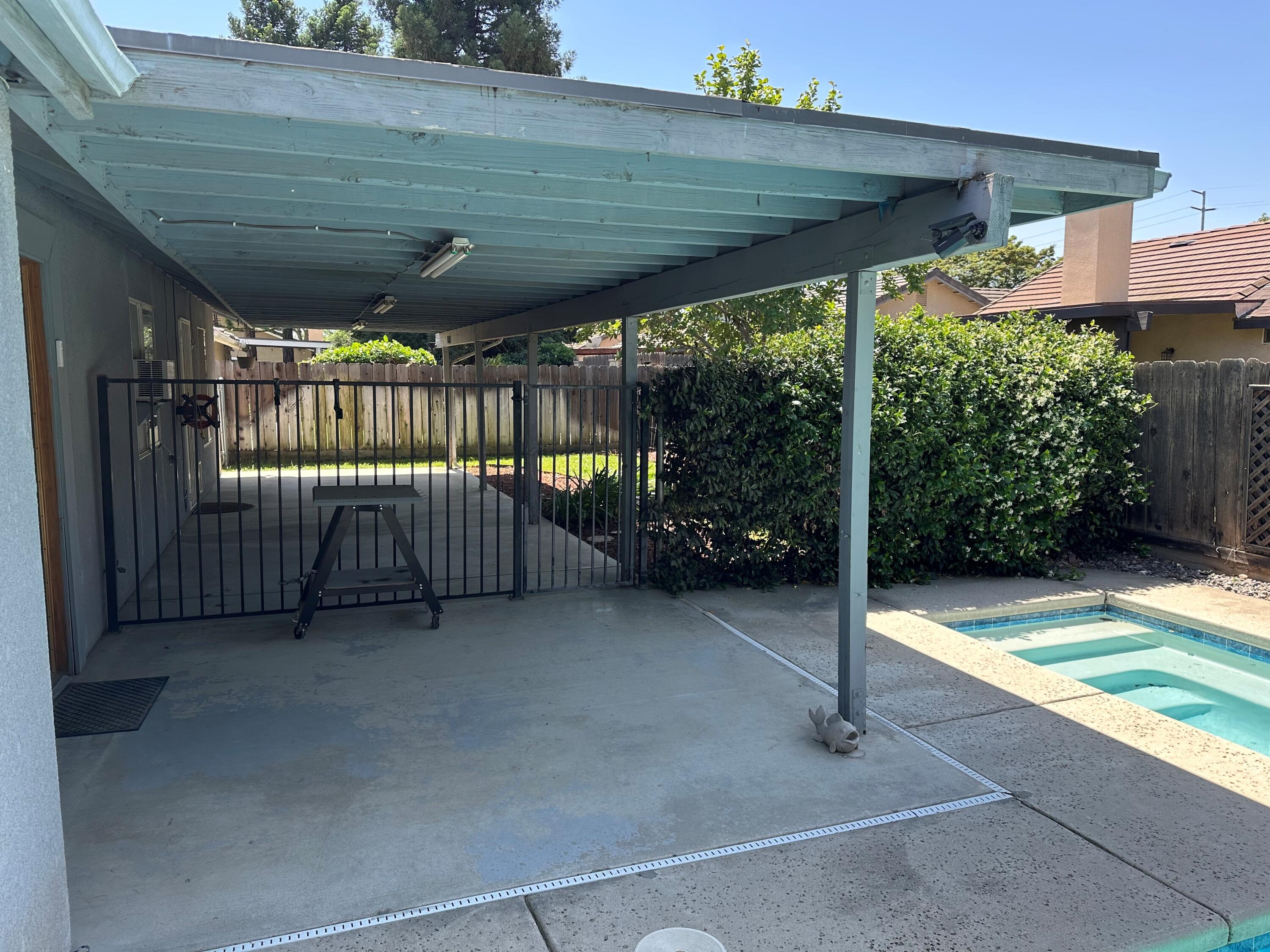 315 S Citrus Ct, Visalia, CA 93292