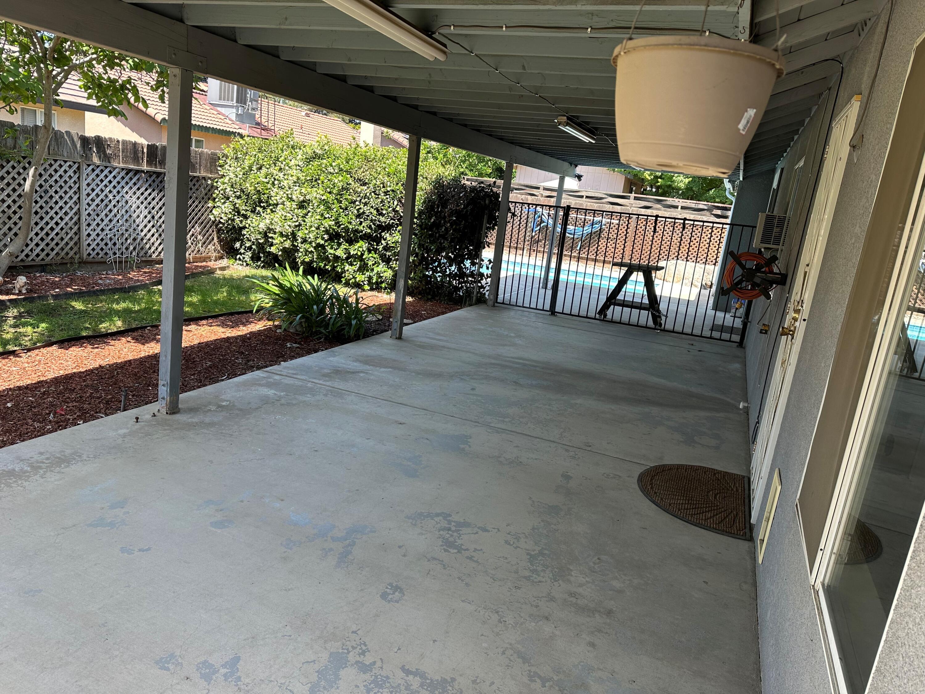 315 S Citrus Ct, Visalia, CA 93292