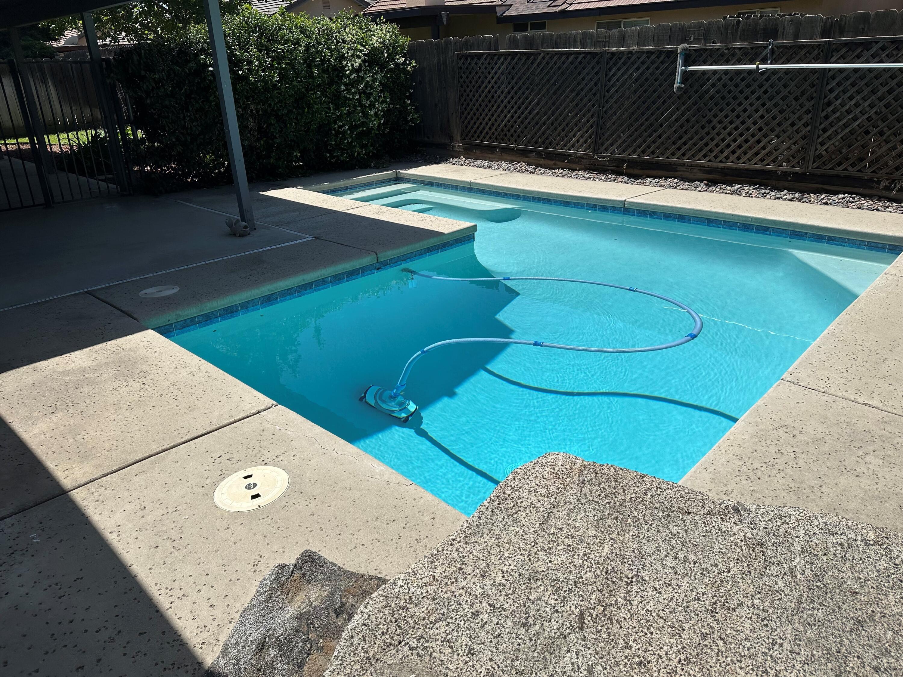 315 S Citrus Ct, Visalia, CA 93292