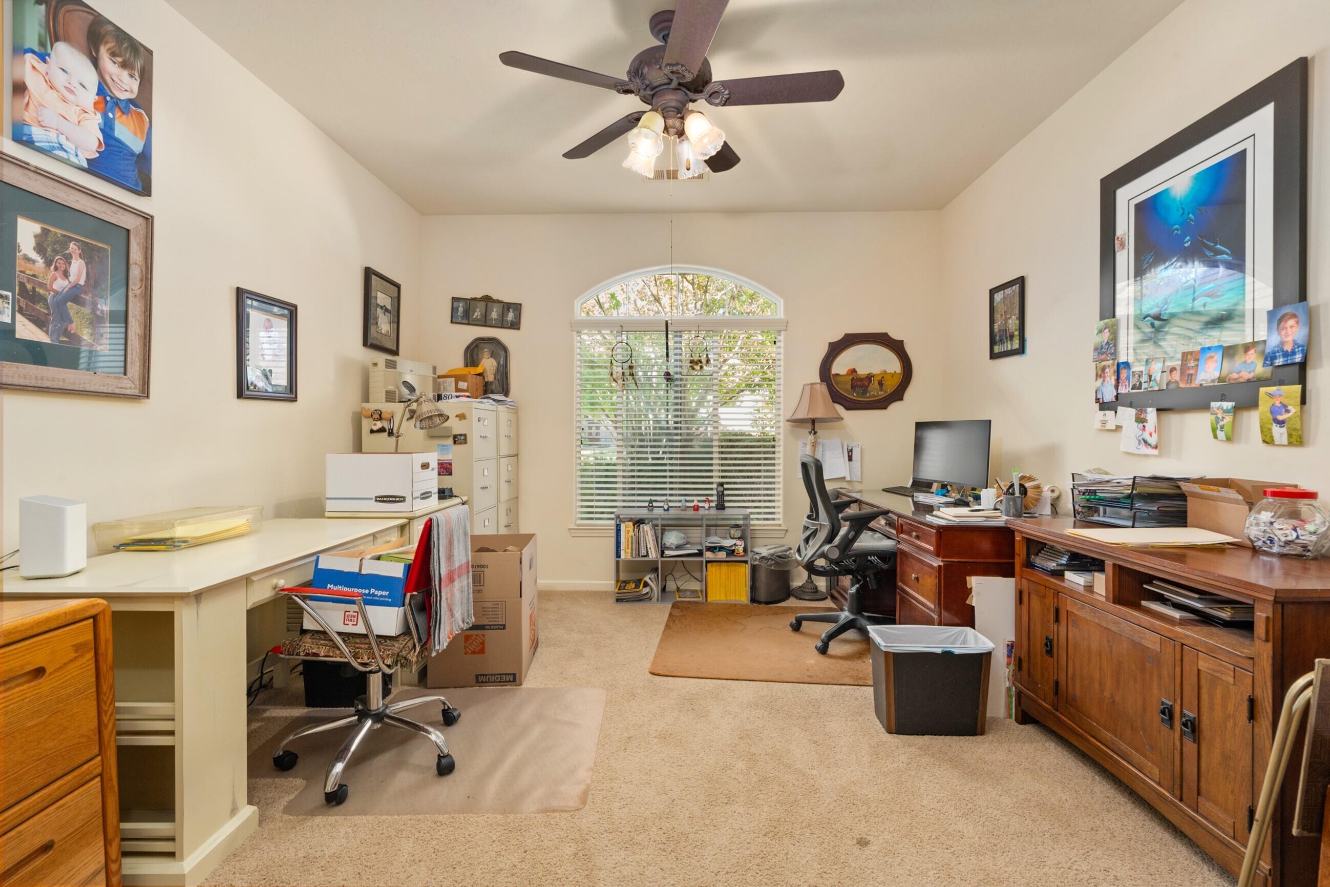 1985 Harvard Ave, Tulare, CA 93274