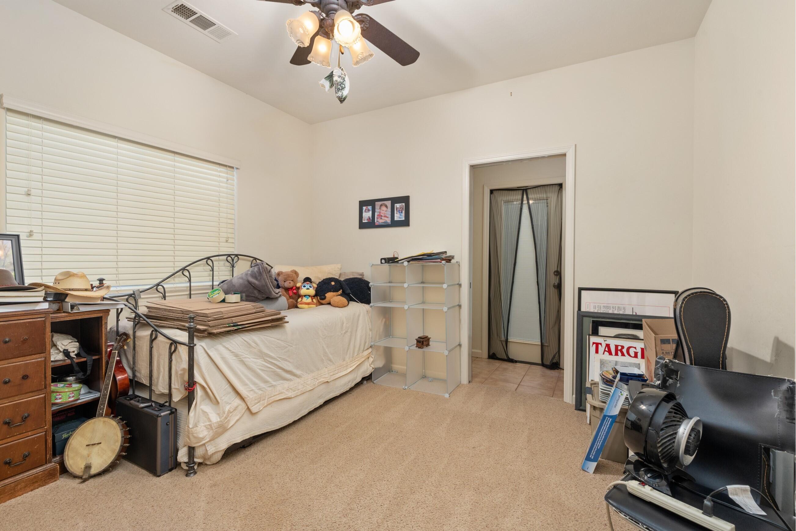 1985 Harvard Ave, Tulare, CA 93274