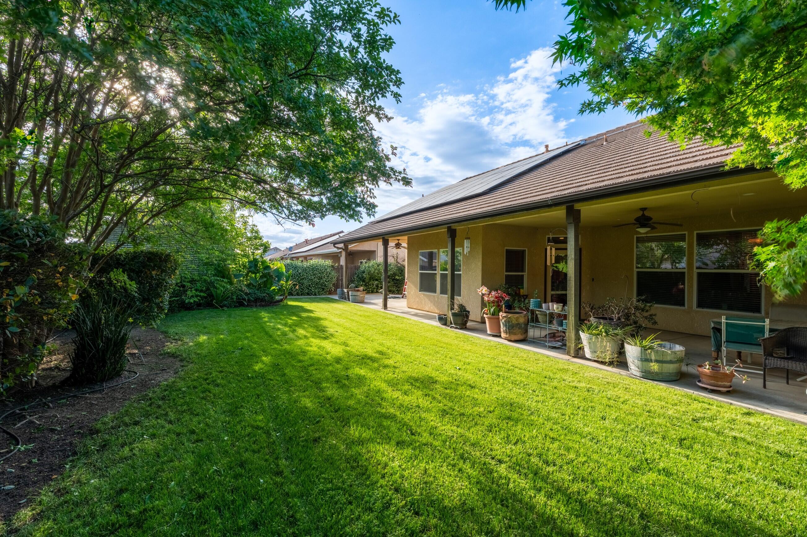 1985 Harvard Ave, Tulare, CA 93274