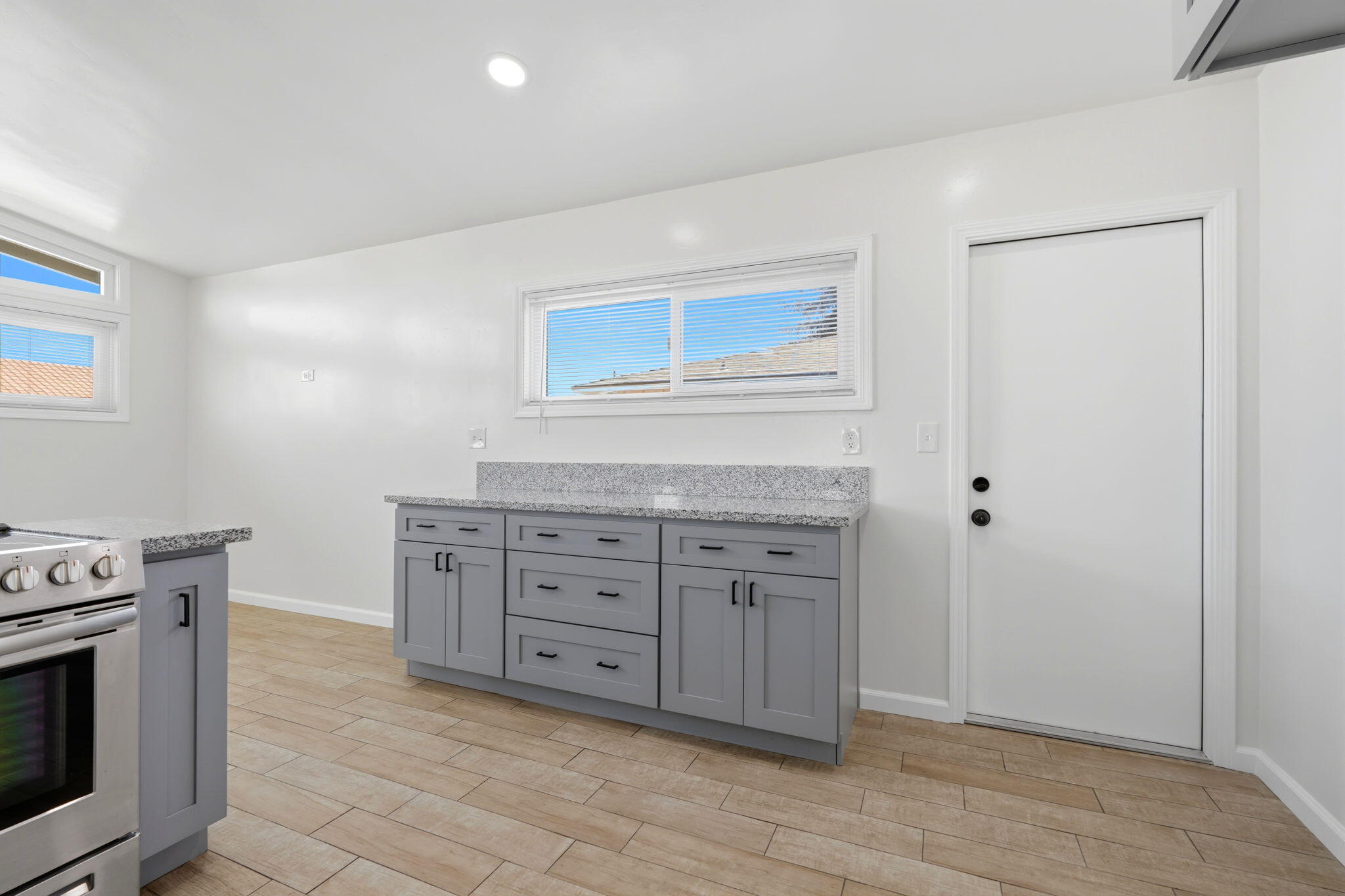 1807 S Bardo St, Visalia, CA 93277