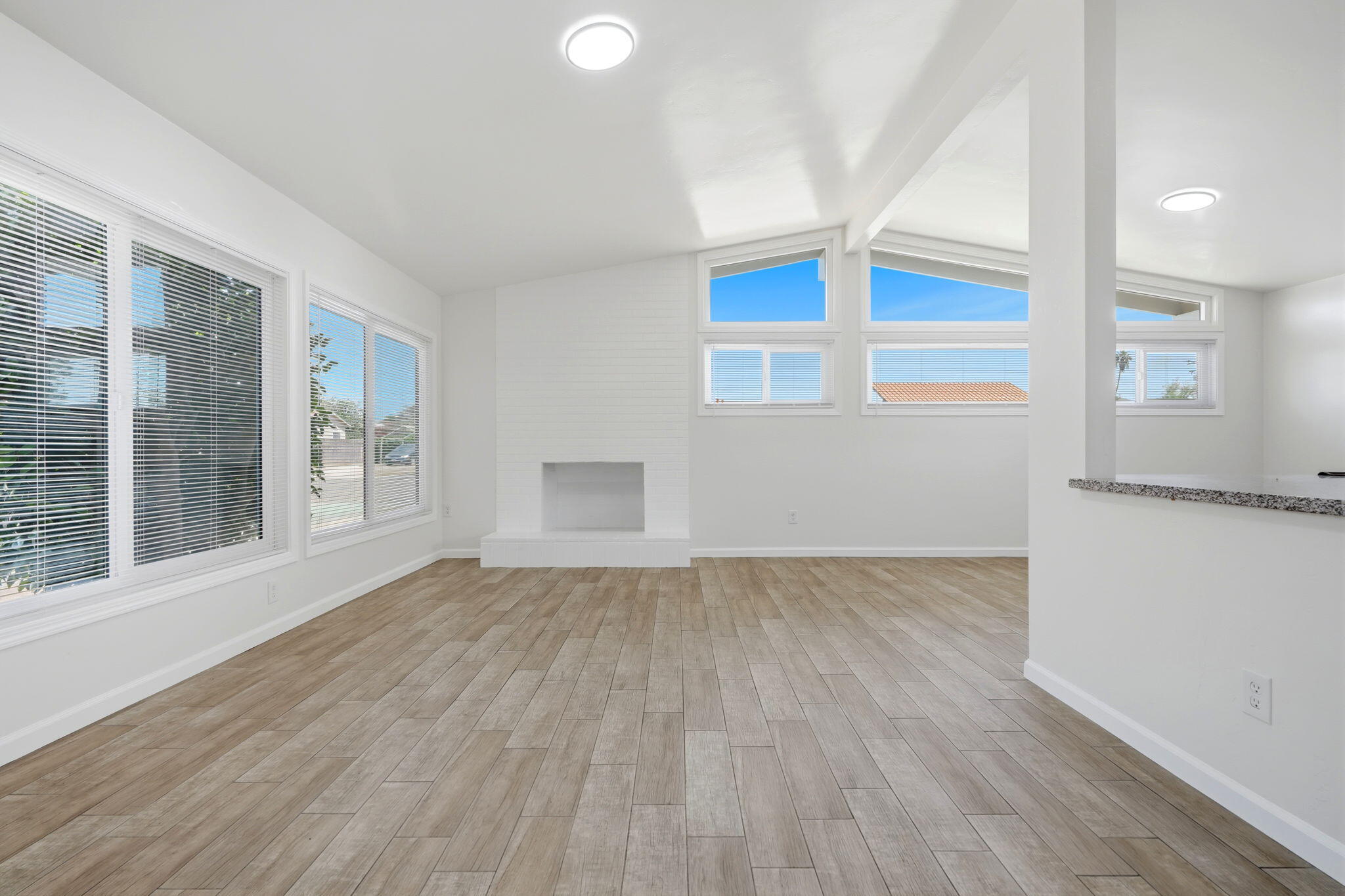 1807 S Bardo St, Visalia, CA 93277