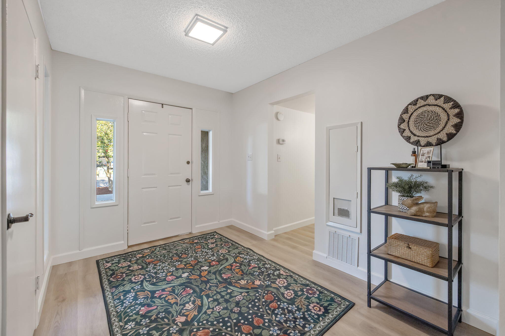 30955 Tower Rd, Visalia, CA 93292