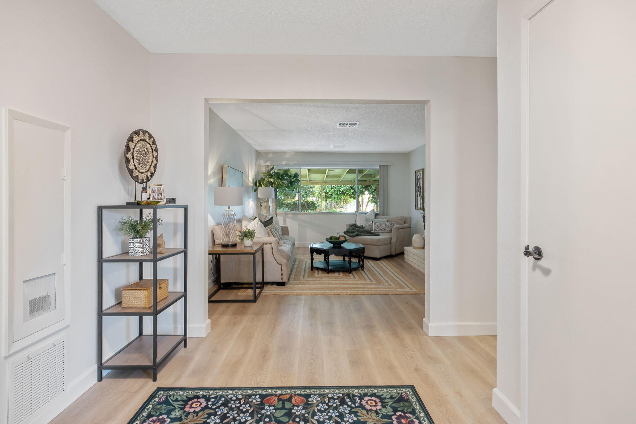 30955 Tower Rd, Visalia, CA 93292