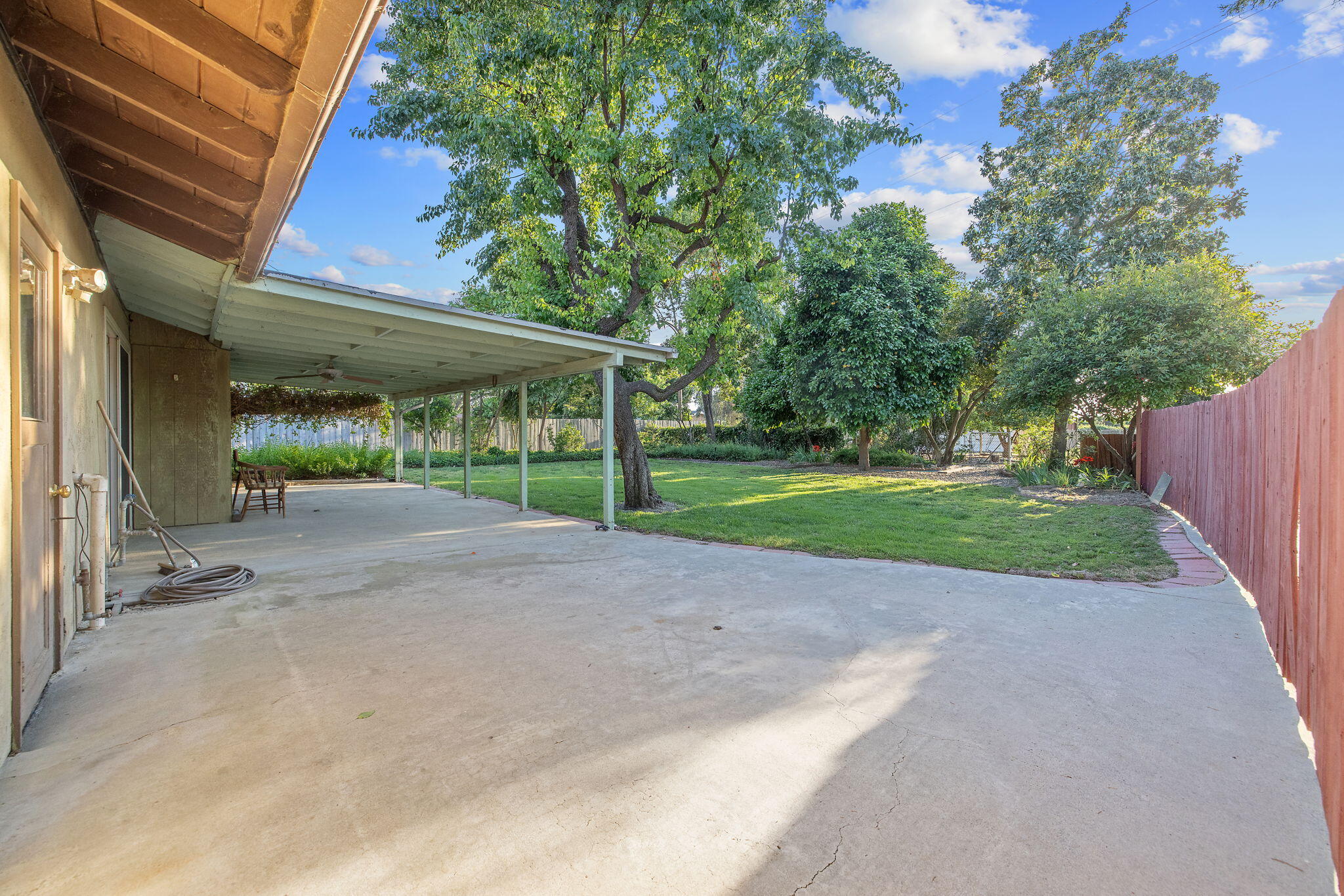 30955 Tower Rd, Visalia, CA 93292