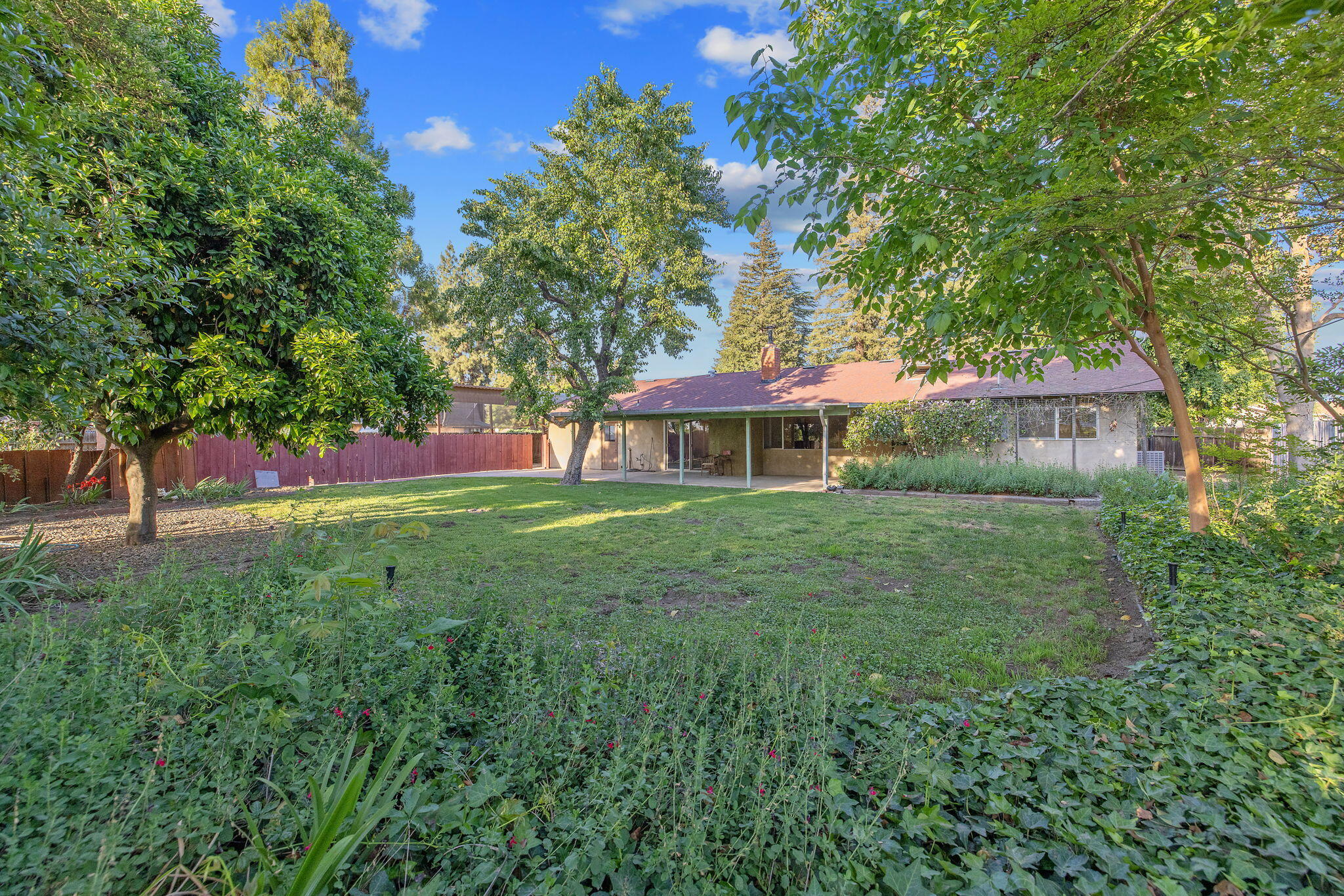 30955 Tower Rd, Visalia, CA 93292