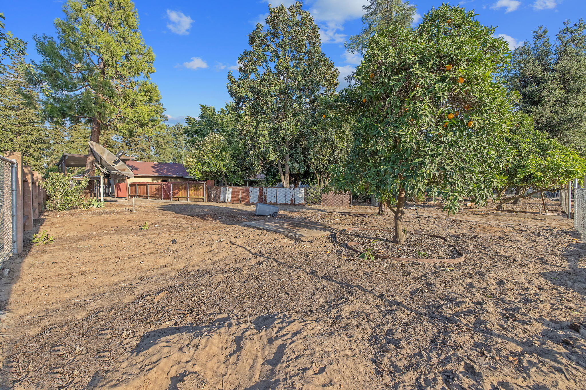 30955 Tower Rd, Visalia, CA 93292