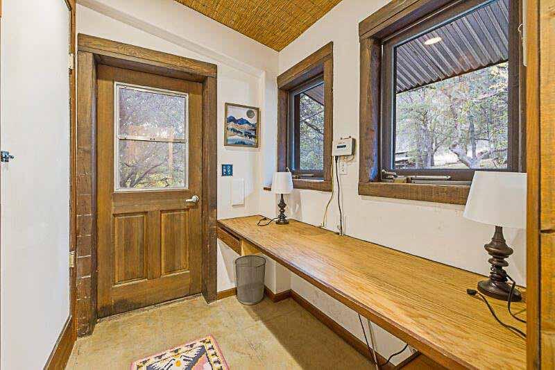 44879 Dinely Dr, Three Rivers, CA 93271