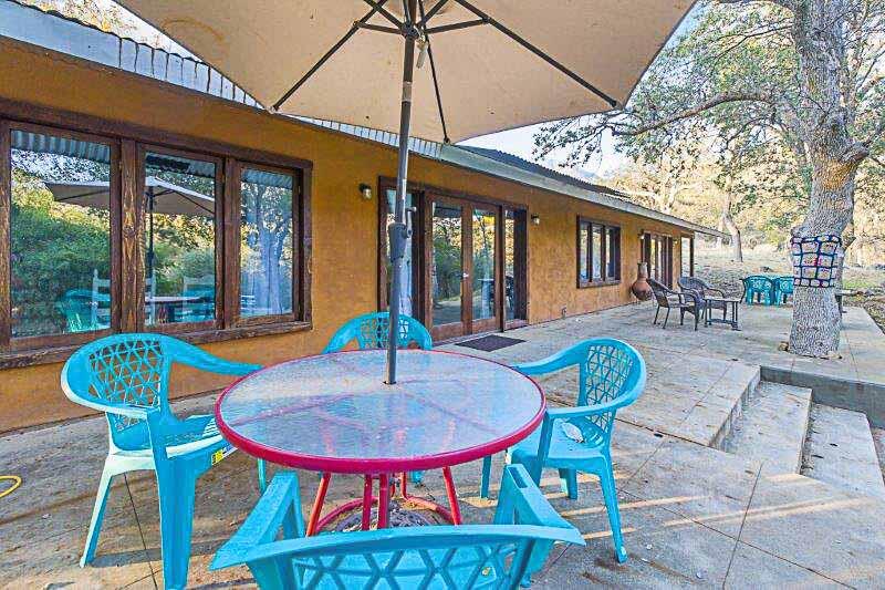 44879 Dinely Dr, Three Rivers, CA 93271