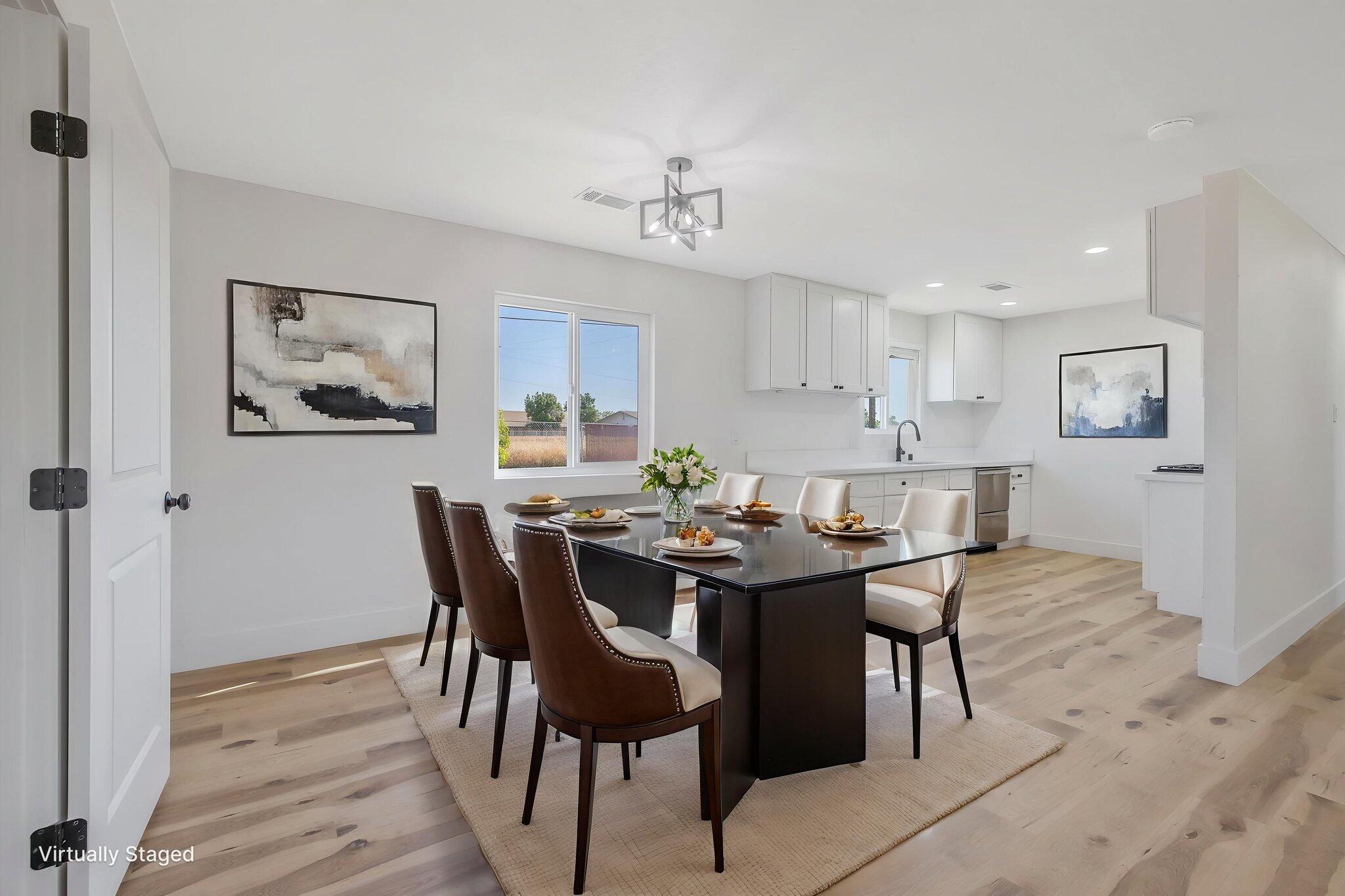 9561 Garden Dr, Hanford, CA 93230