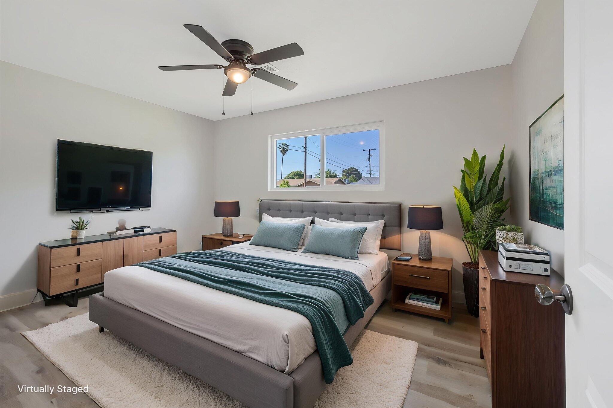 9561 Garden Dr, Hanford, CA 93230