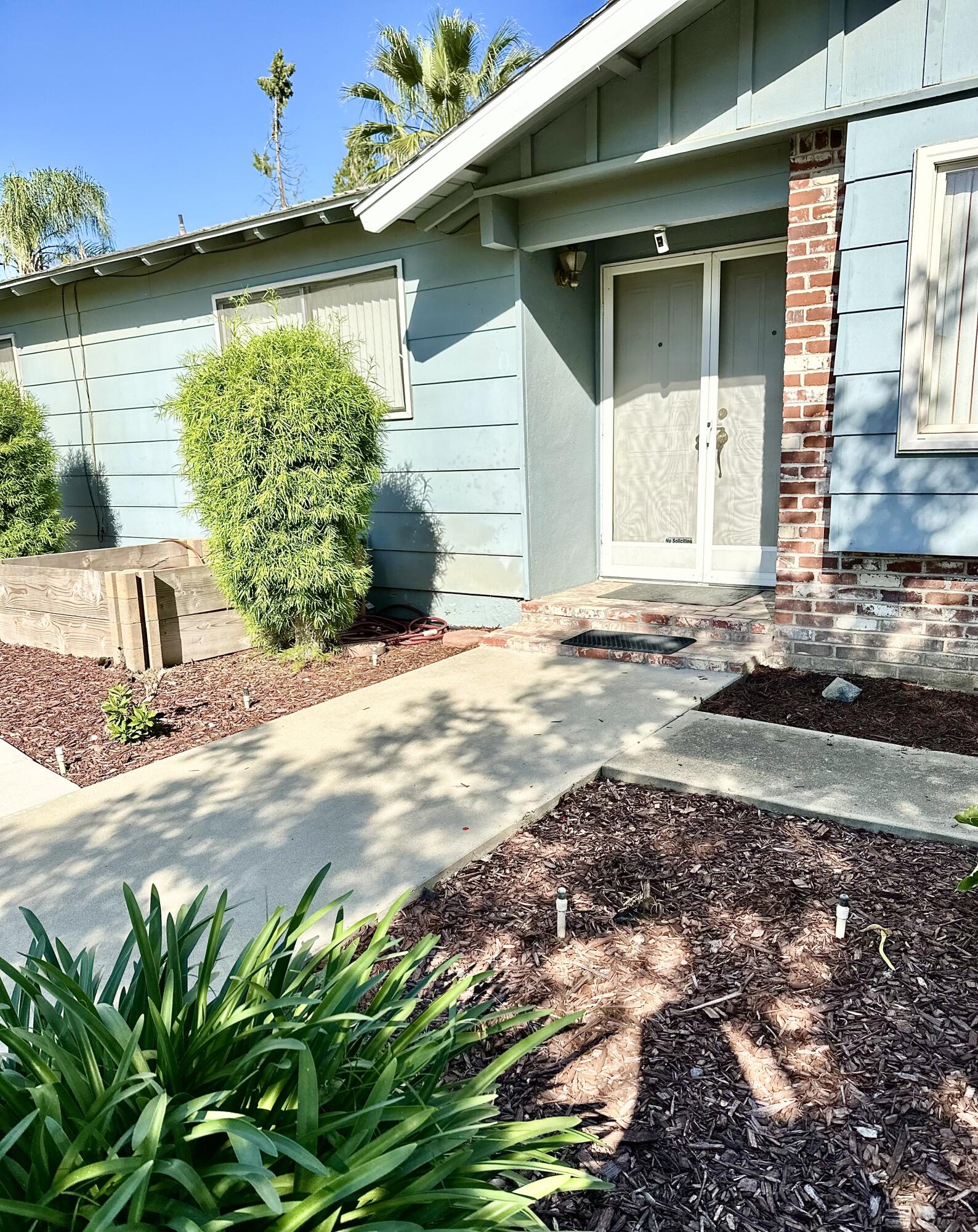 2350 S Dollner St, Visalia, CA 93277