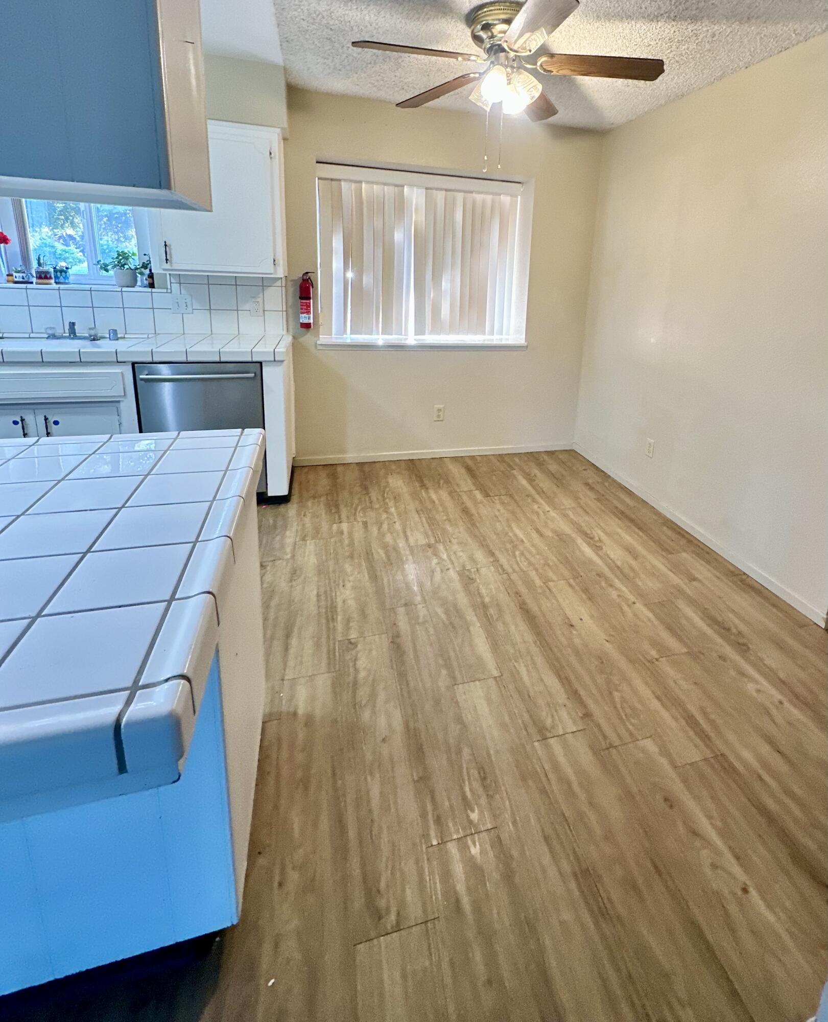 2350 S Dollner St, Visalia, CA 93277