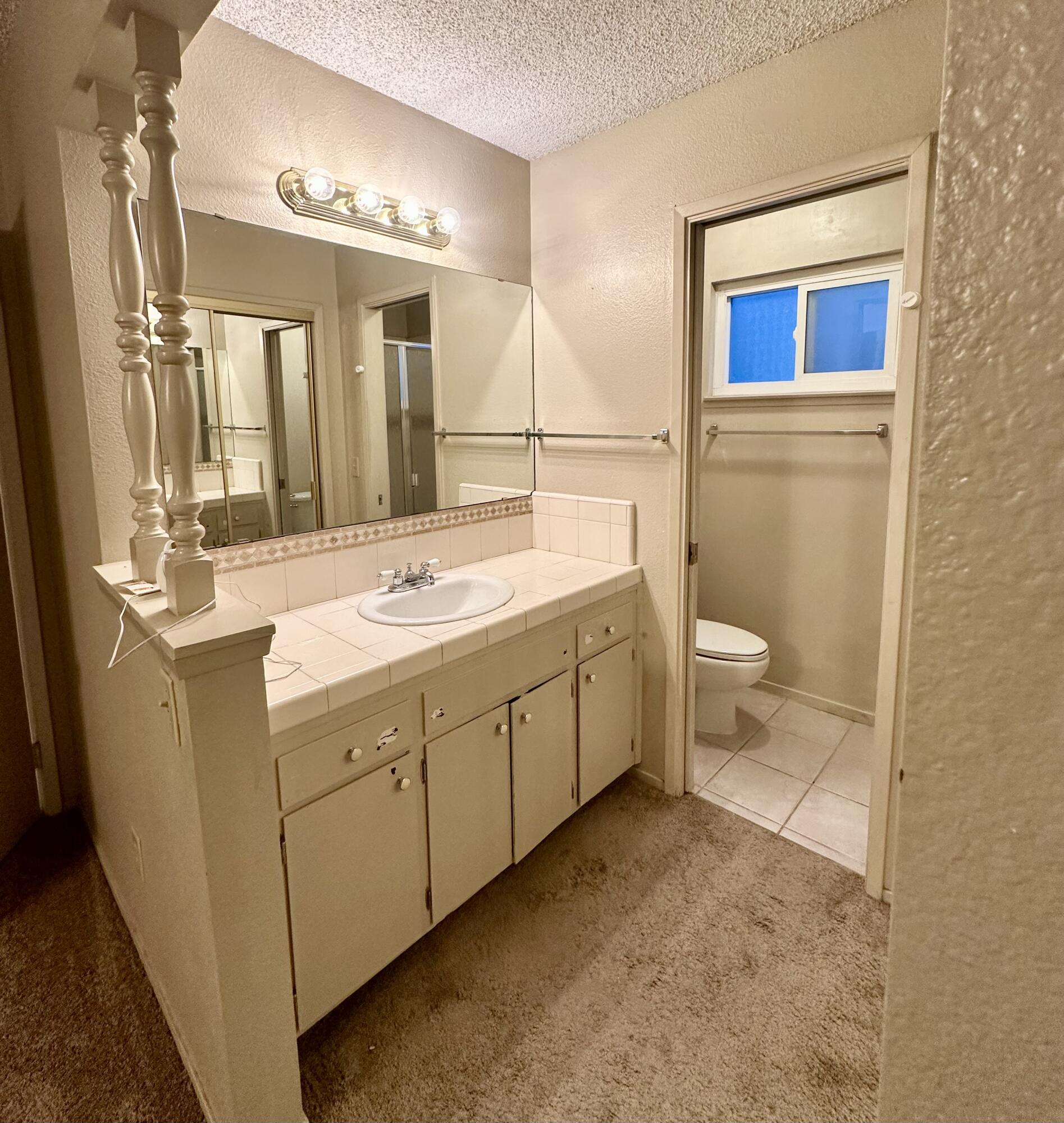 2350 S Dollner St, Visalia, CA 93277