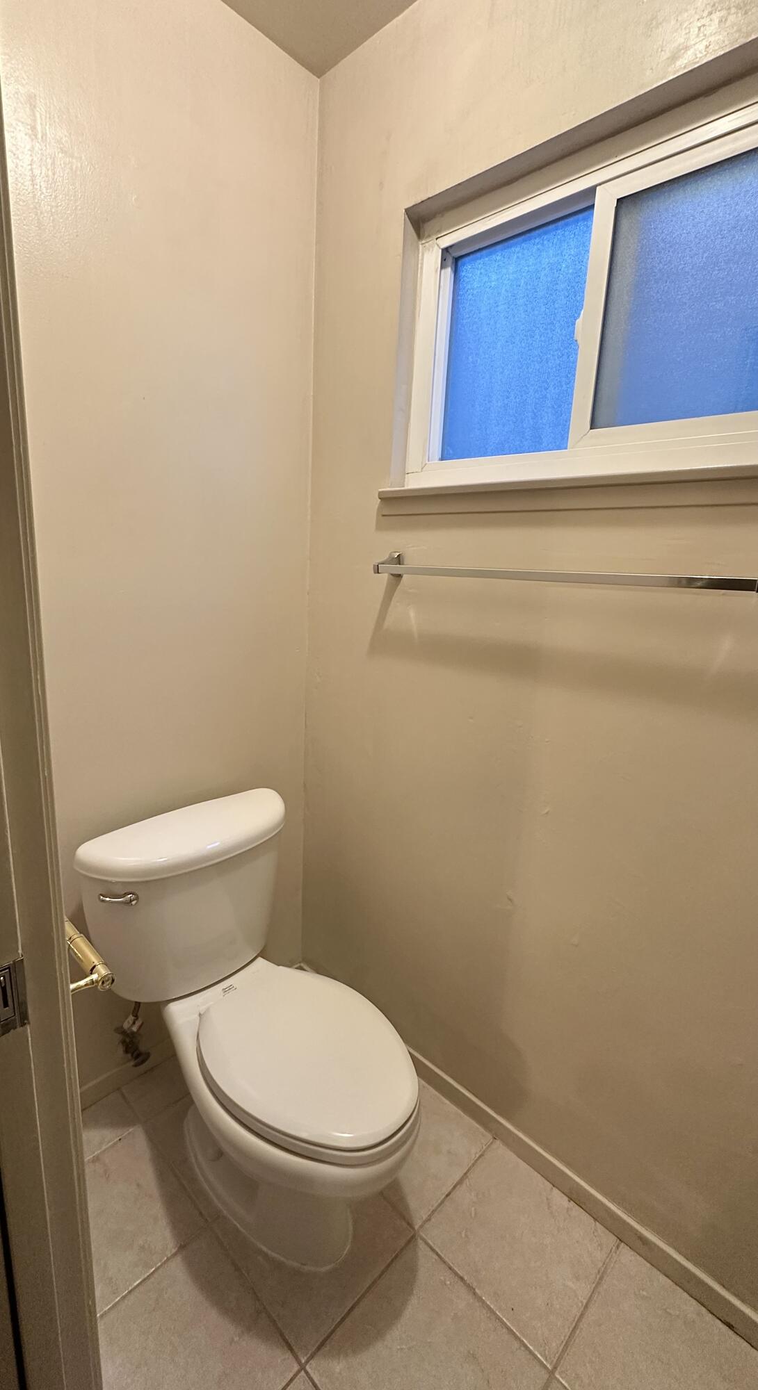 2350 S Dollner St, Visalia, CA 93277